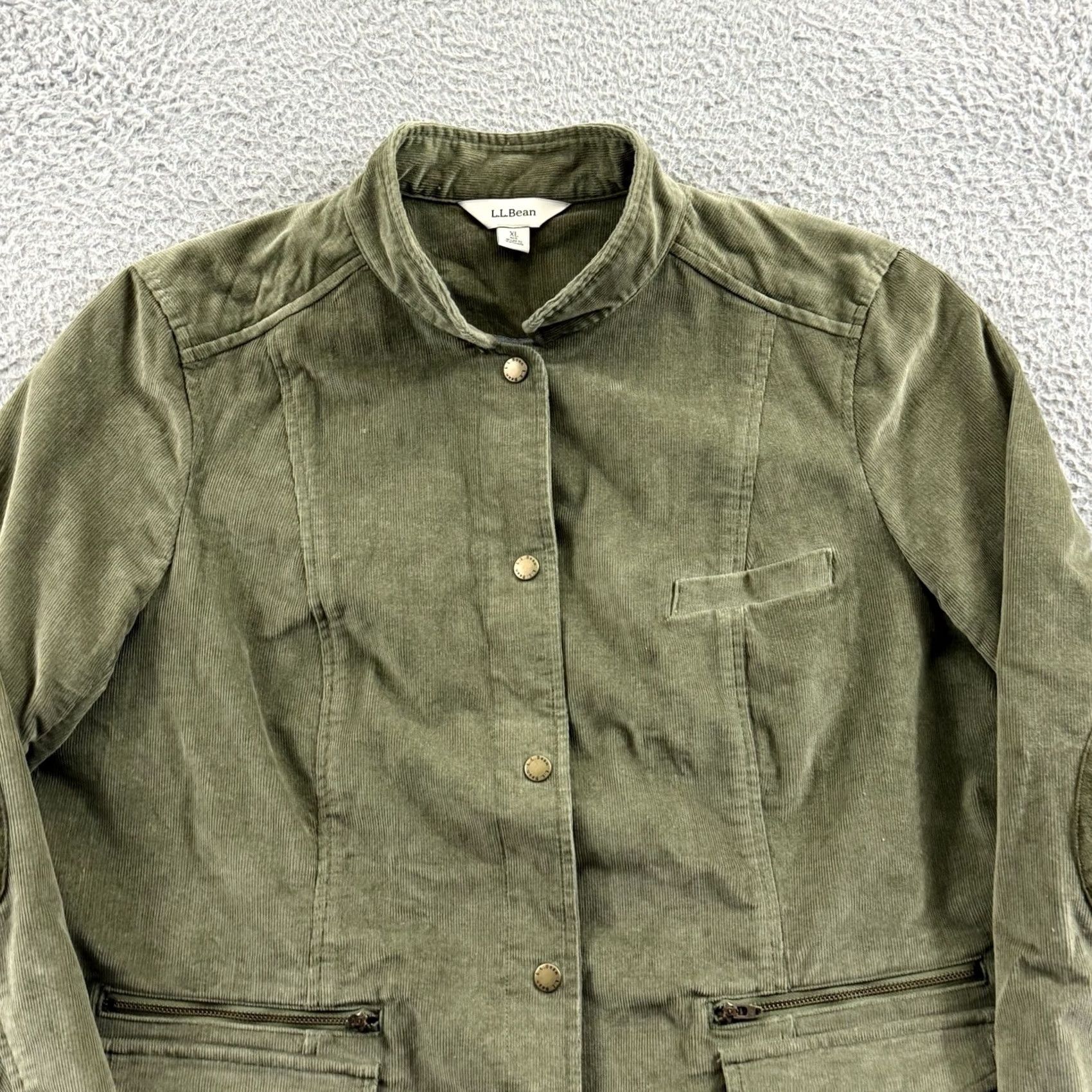 Vintage VINTAGE LL Bean Jacket Womens XL Green Corduroy Military Snap Pockets Elbow Patches Size XL / US 12-14 / IT 48-50 - 3 Thumbnail