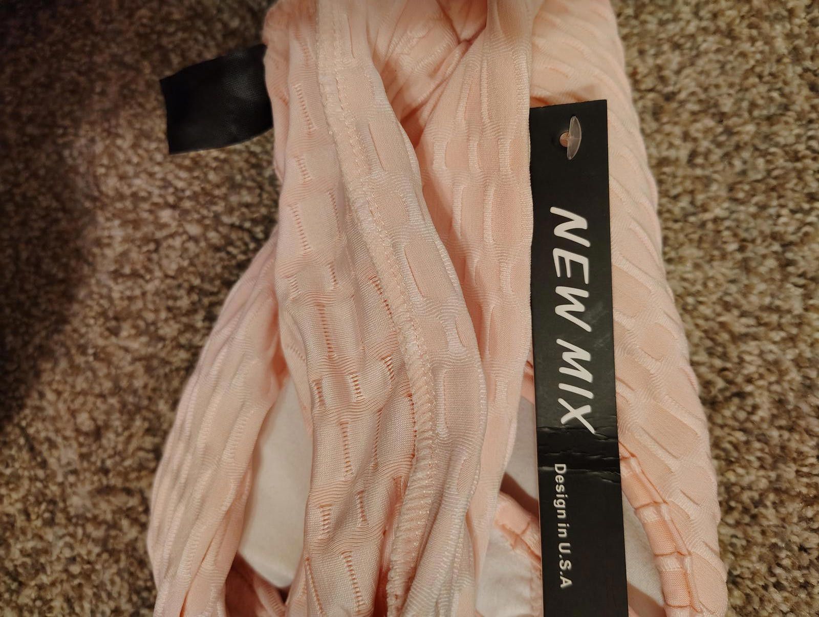 Designer Stylish Pink Crop Top sports bra Workout NWT size S M Size M / US 6-8 / IT 42-44 - 5 Thumbnail