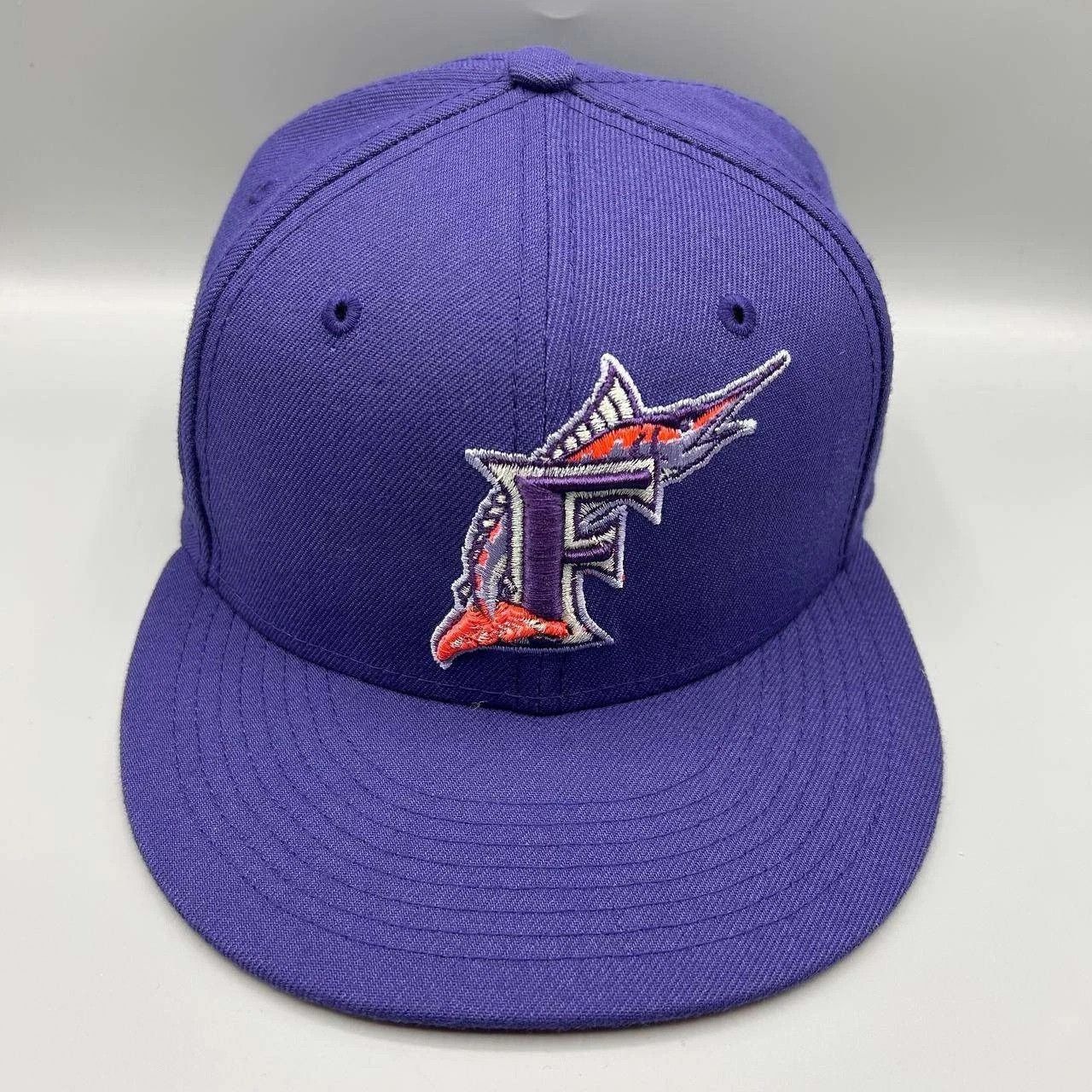 New Era Florida Marlins Hat Men 7 1/4 Purple Embroidered MLB Fitted Size ONE SIZE - 1 Thumbnail