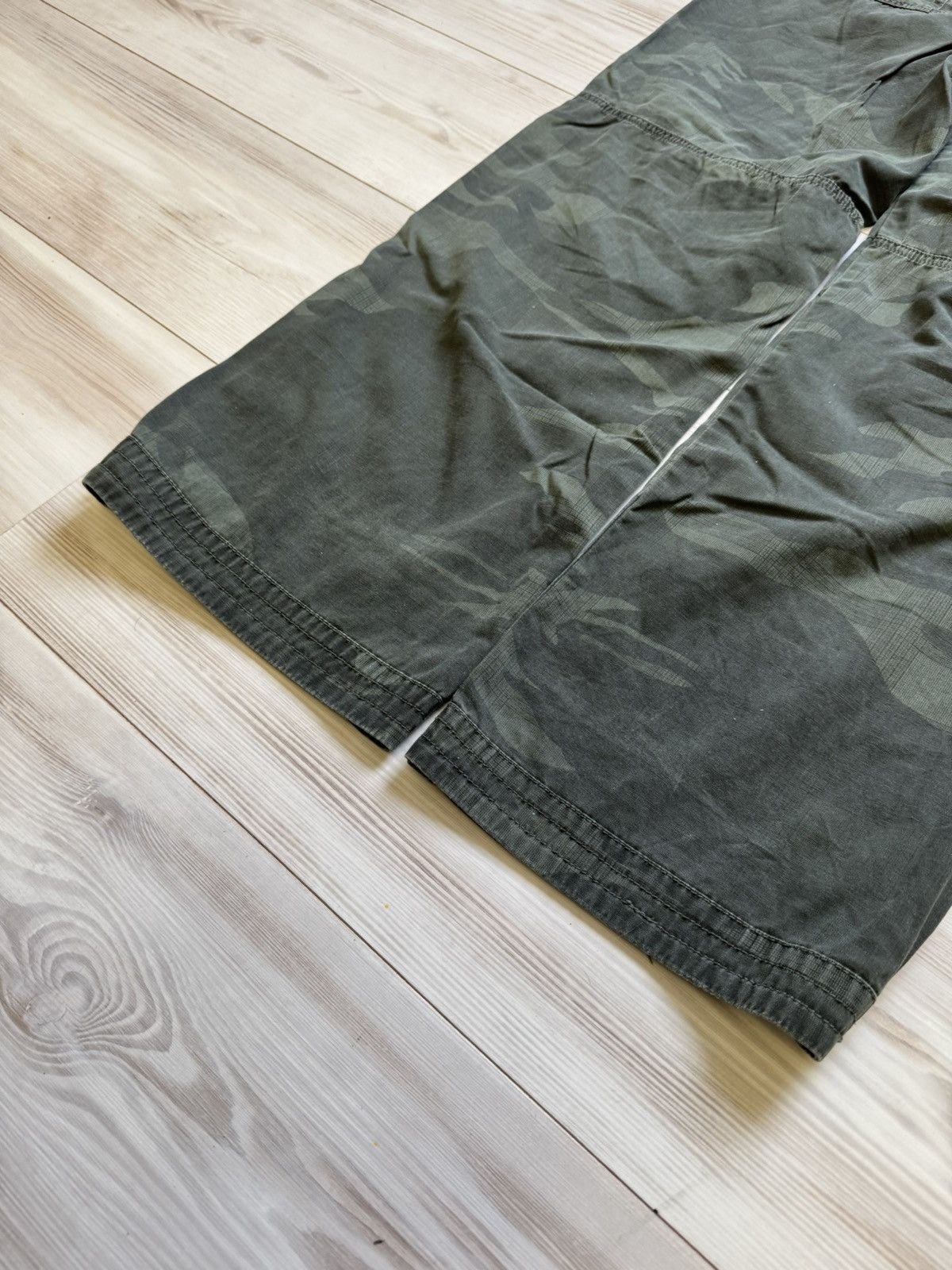 Japanese Brand Crazy camo military avant grade pants Japanese style L.G.B Size US 30 / EU 46 - 13 Thumbnail