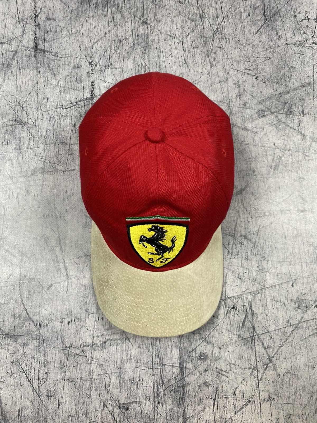 Ferrari × Vintage Vintage Ferrari Racing Gap Size ONE SIZE - 6 Thumbnail