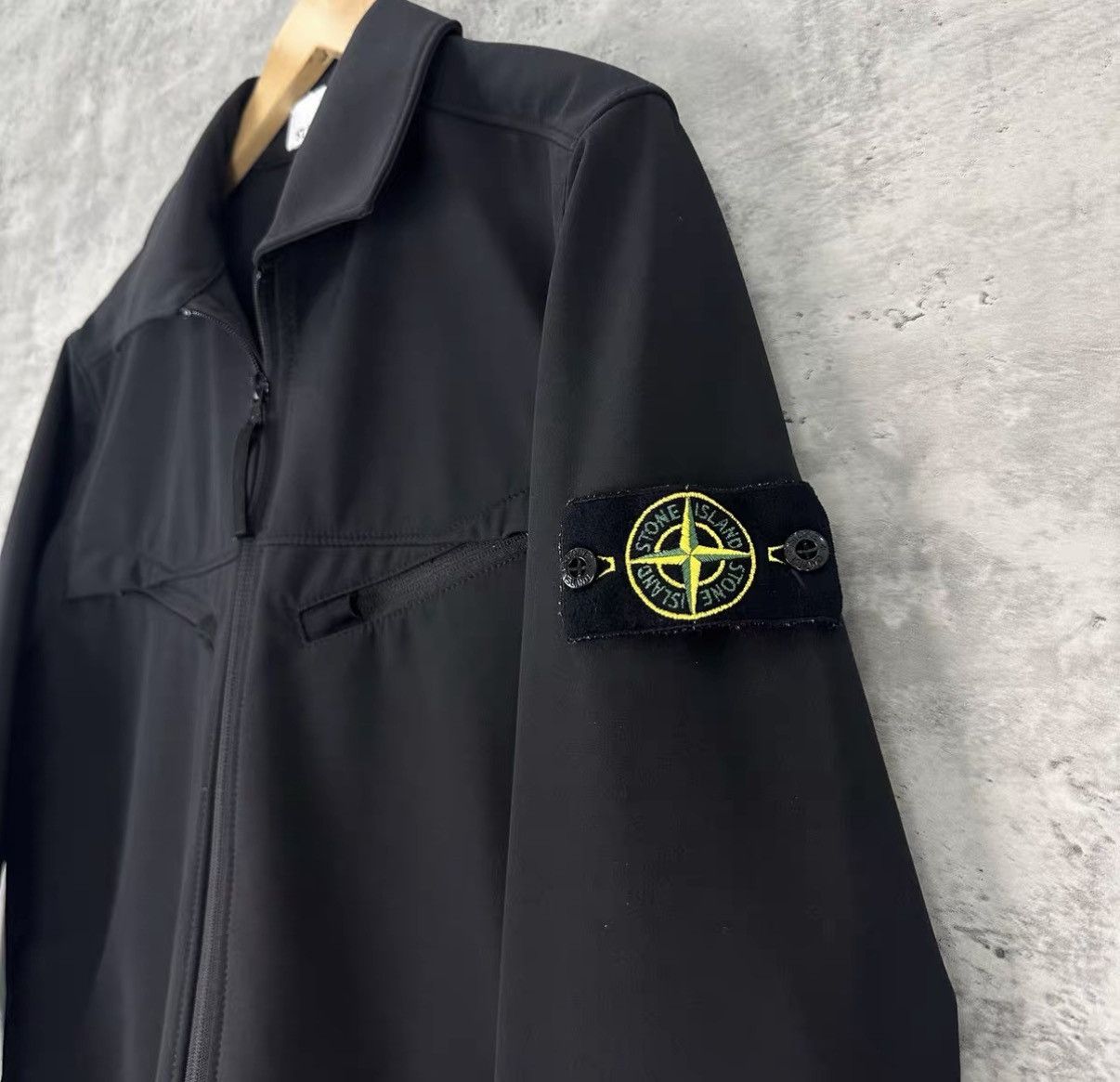 Stone Island Stone Island Light Soft Shell-R Jacket J42 Size US S / EU 44-46 / 1 - 4 Thumbnail