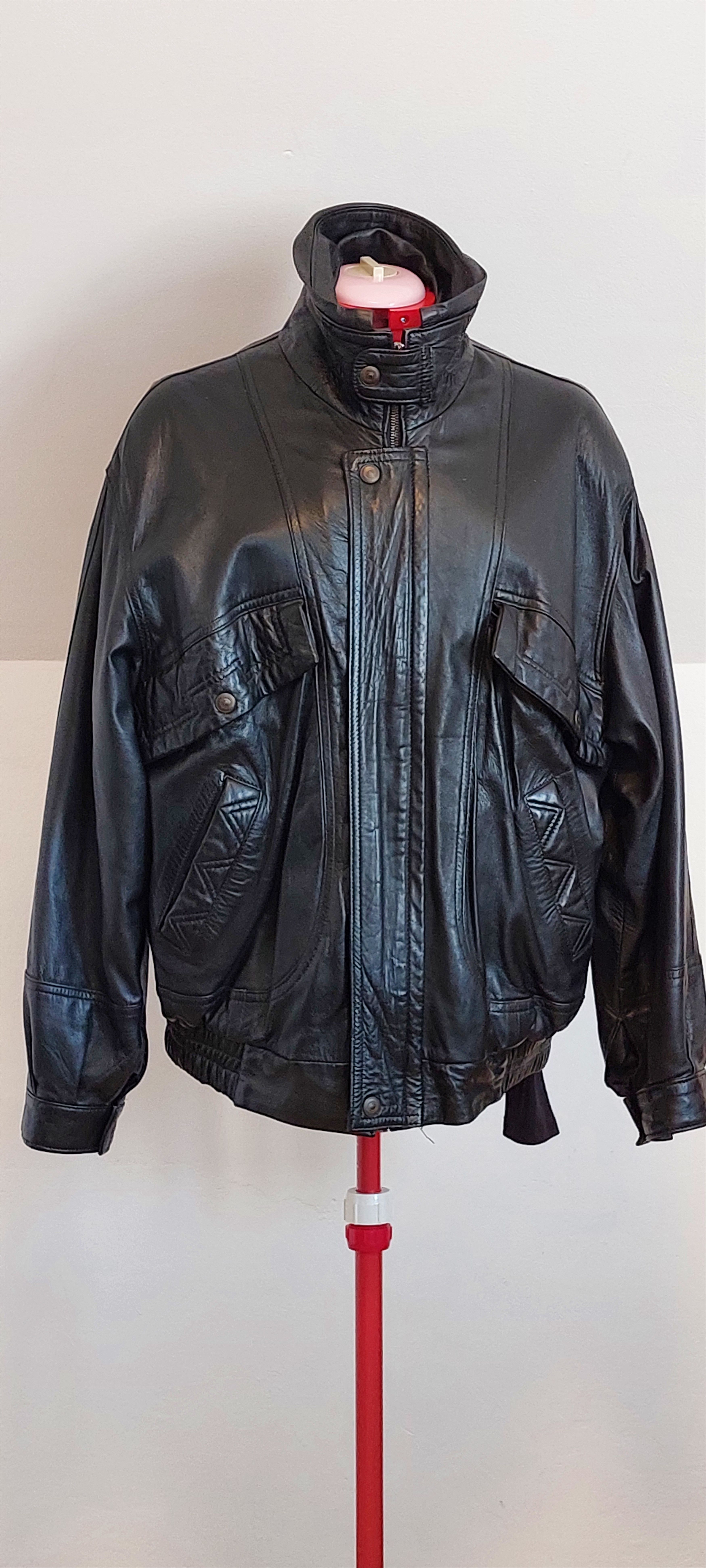 Vintage Vintage Italian Leather Bomber Jacket L Size US L / EU 52-54 / 3 - 1 Thumbnail