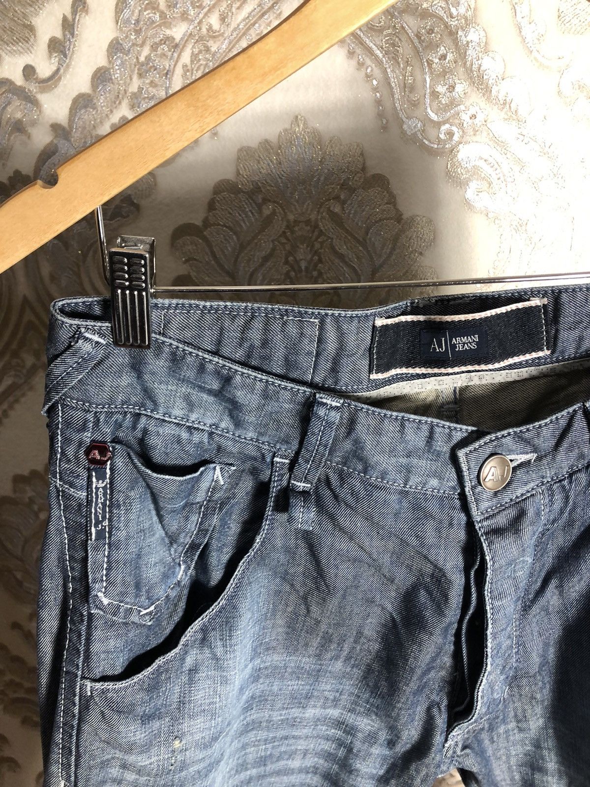 Armani VINTAGE ARMANI JEANS DENIM JEANS ITALIAN DESIGNER CASUAL 90s Size US 32 / EU 48 - 4 Thumbnail