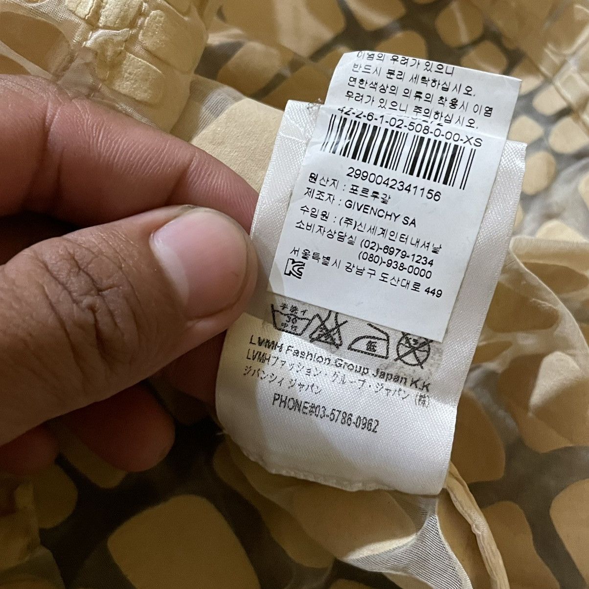 Givenchy GIVENCHY Paris by Riccardo Tisci Croc-Effect Sheer Silk Mesh Size L / US 10 / IT 46 - 12 Thumbnail