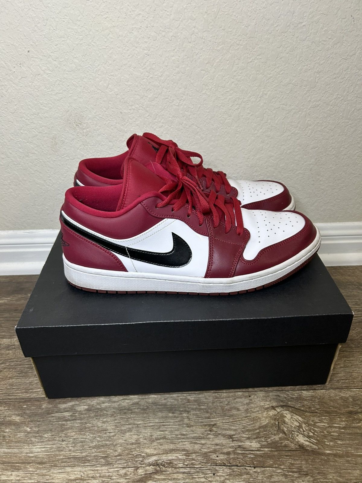 Jordan Brand Jordan 1 Low ‘Noble Red’ Size US 11.5 / EU 44-45 - 4 Thumbnail