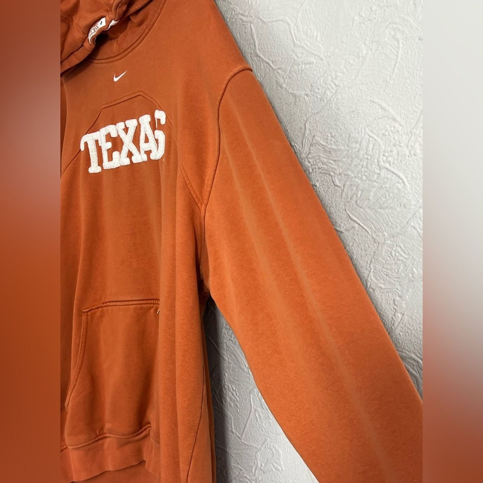 Nike Vintage 90’s Nike Texas Longhorns Center Check Swoosh Hoodie Size US XL / EU 56 / 4 - 9 Thumbnail