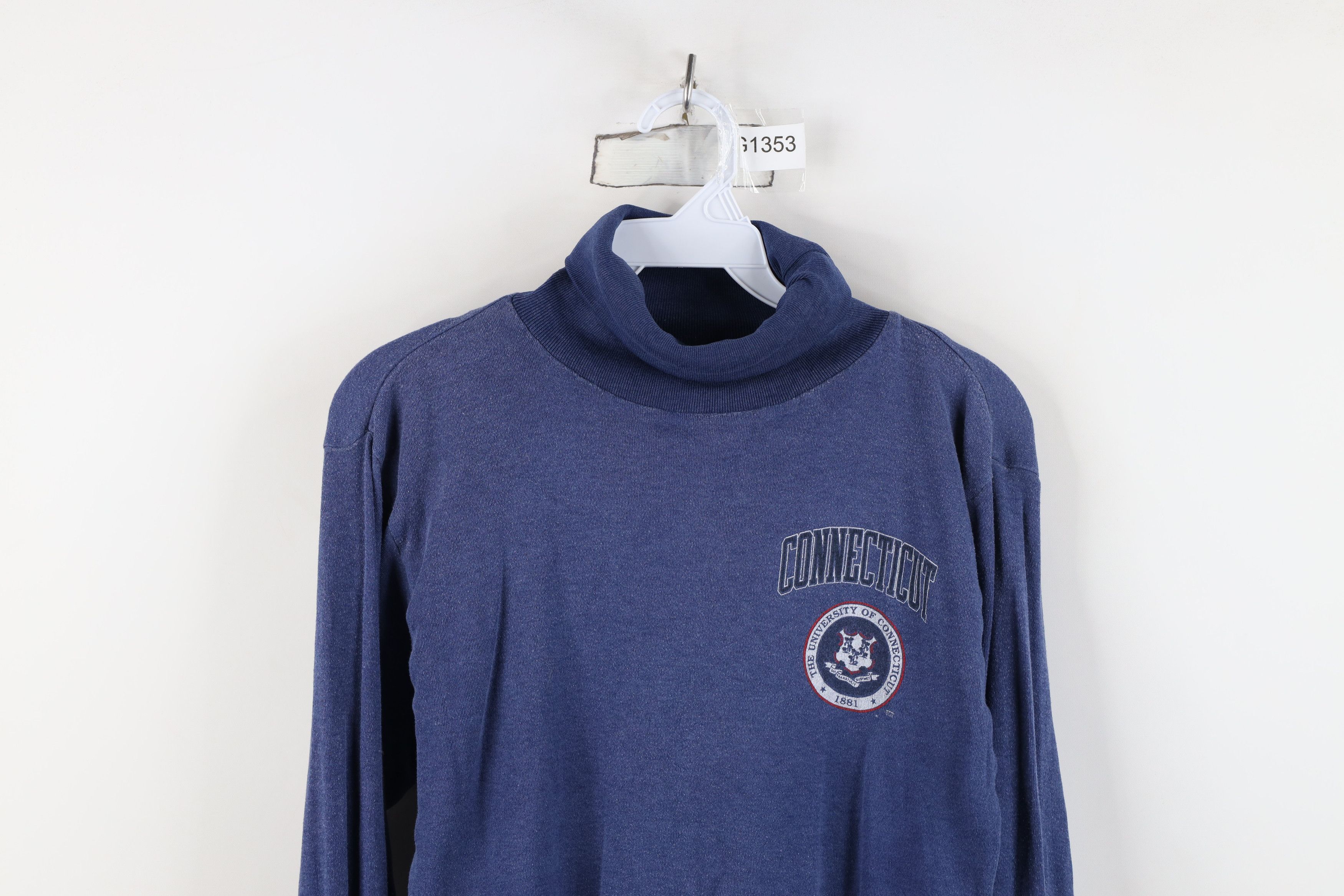 Vintage Vintage 90s University of Connecticut Turtleneck T-Shirt Size M / US 6-8 / IT 42-44 - 2 Thumbnail