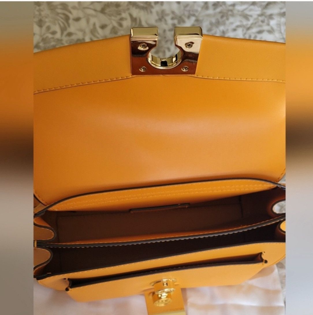 Michael Kors NWT MICHAEL KORS LITA Women MEDIUM CROSSBODY bag Size ONE SIZE - 3 Thumbnail