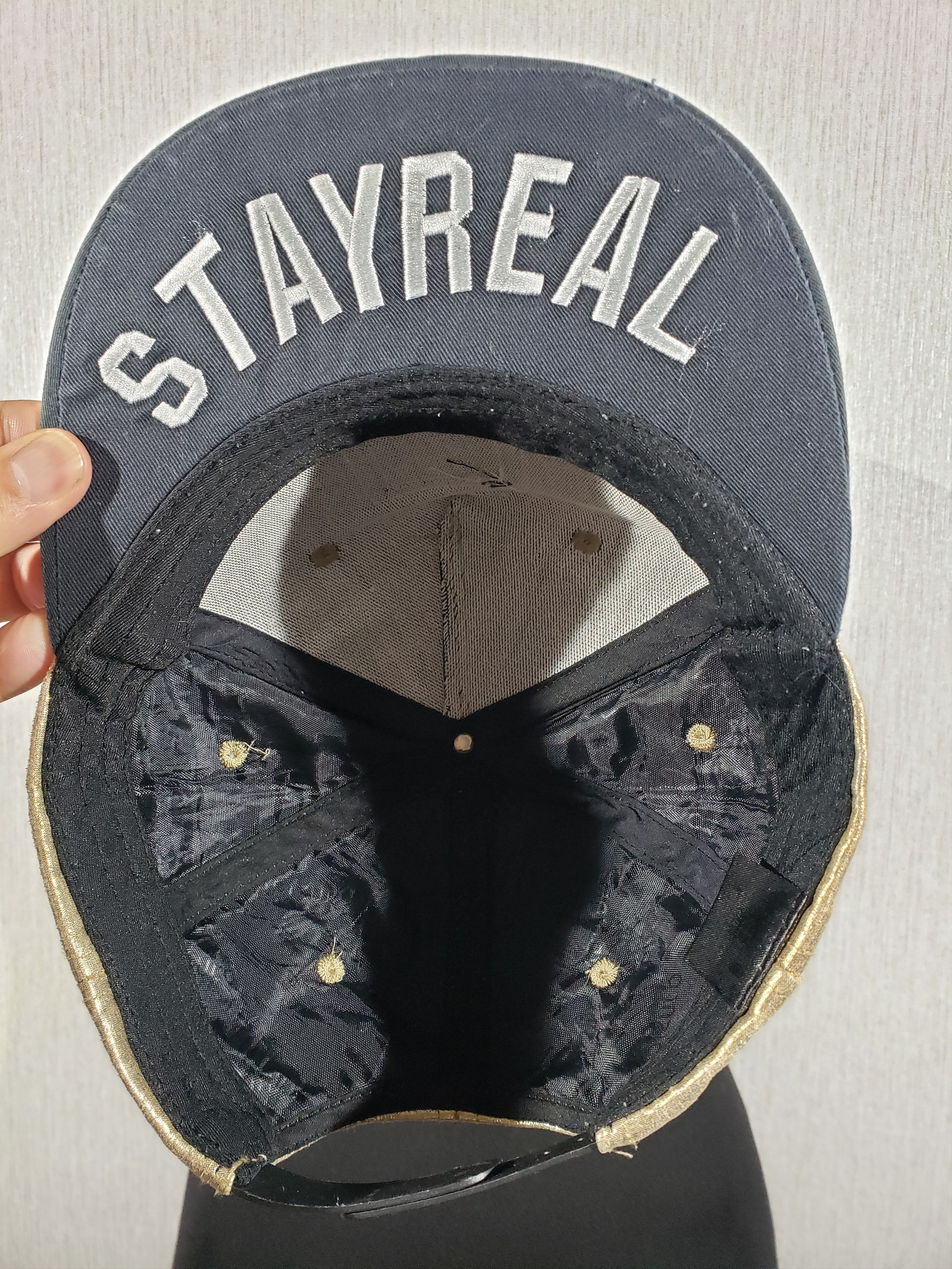 Designer Gold baseball cap. Size ONE SIZE - 5 Thumbnail