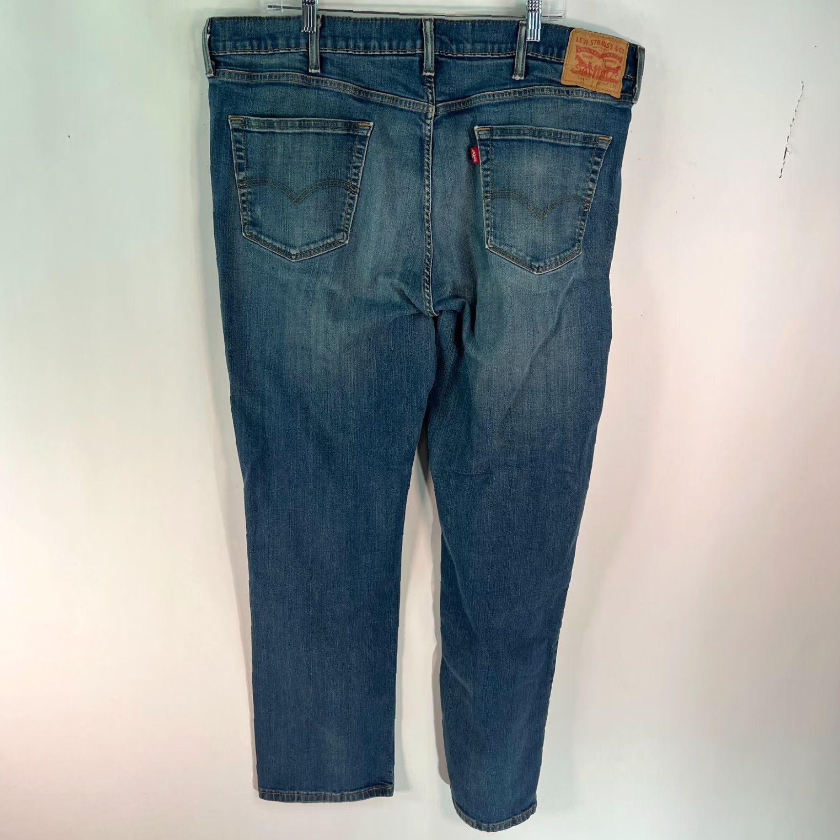 Levi's Levi's 541 Straight Leg Jeans Mens Blue Size 42 x 34 Regular Fit Cotton Blend Size US 42 / EU 58 - 2 Thumbnail