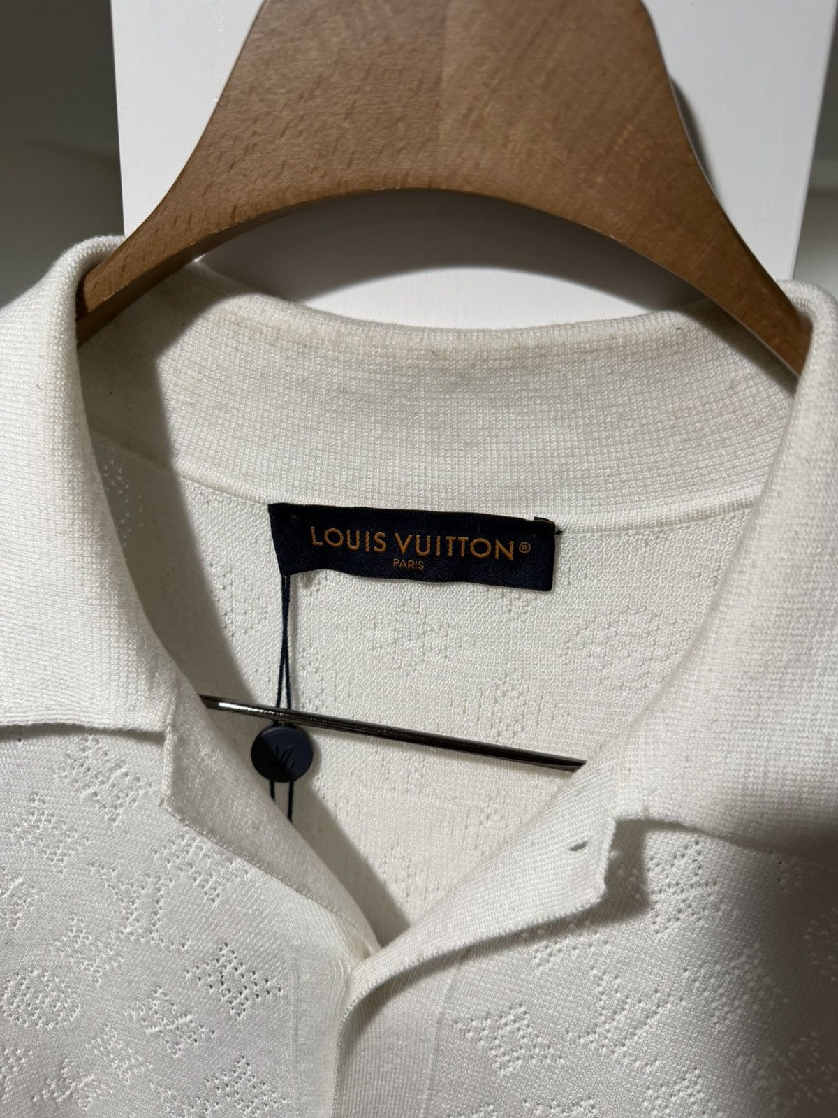 Louis Vuitton Louis Vuitton Monogram Pointelle White Short-Sleeved Shirt Size US XS / EU 42 / 0 - 3 Thumbnail