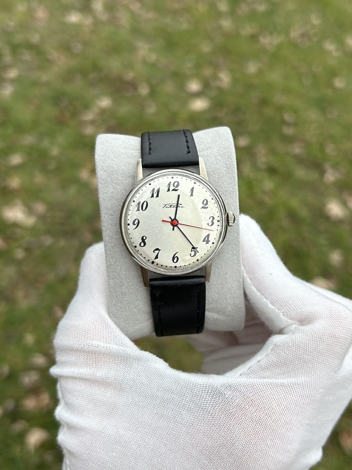 Vintage Vintage Watch Raketa Mechanical Made in USSR Authentic 1980s Size ONE SIZE - 10 Thumbnail
