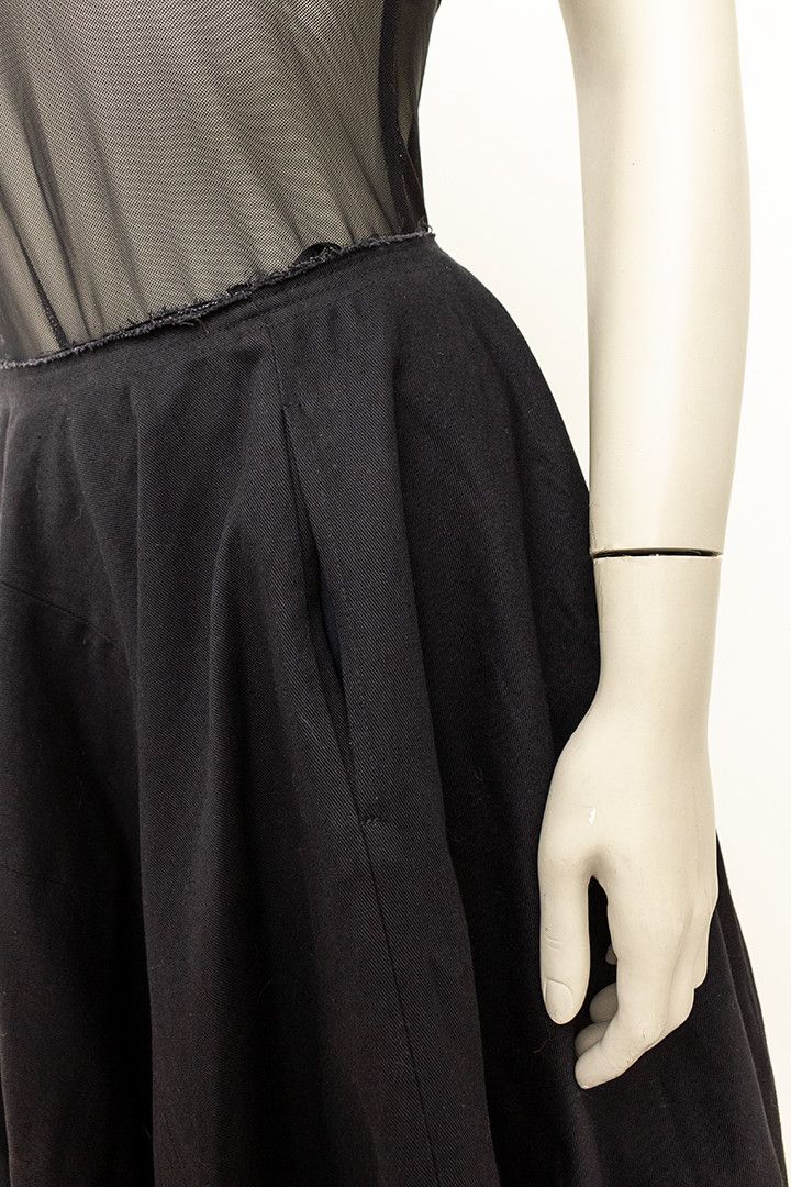 Comme des Garcons Comme des Garcons mid-length skirt Size 27" / US 4 / IT 40 - 4 Thumbnail