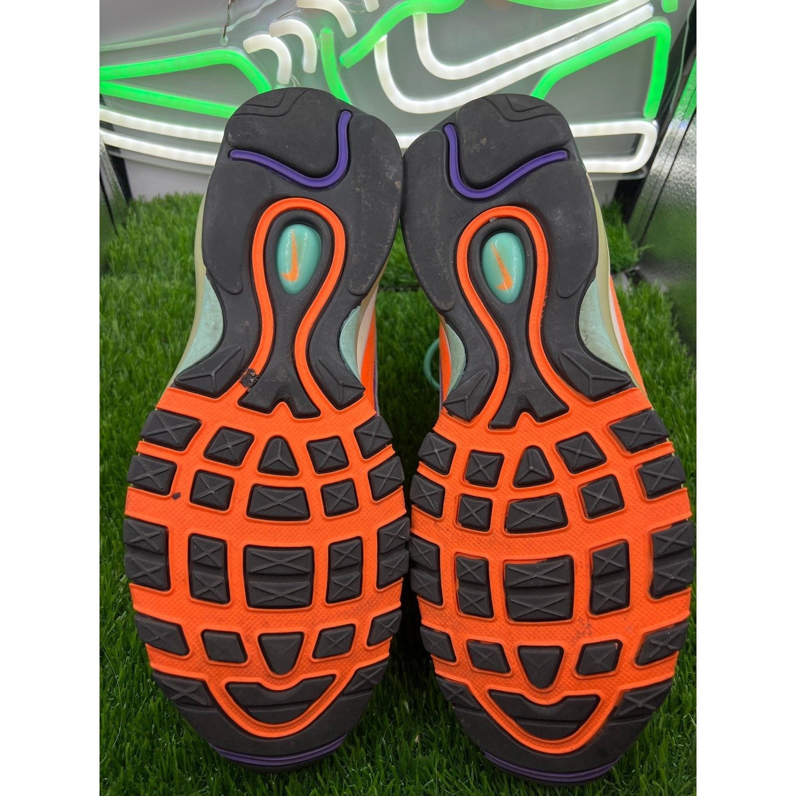 Nike Nike Air Max 98 QS Size 8 Mens Cone Tour Hyper Grape Size US 8 / EU 41 - 4 Thumbnail
