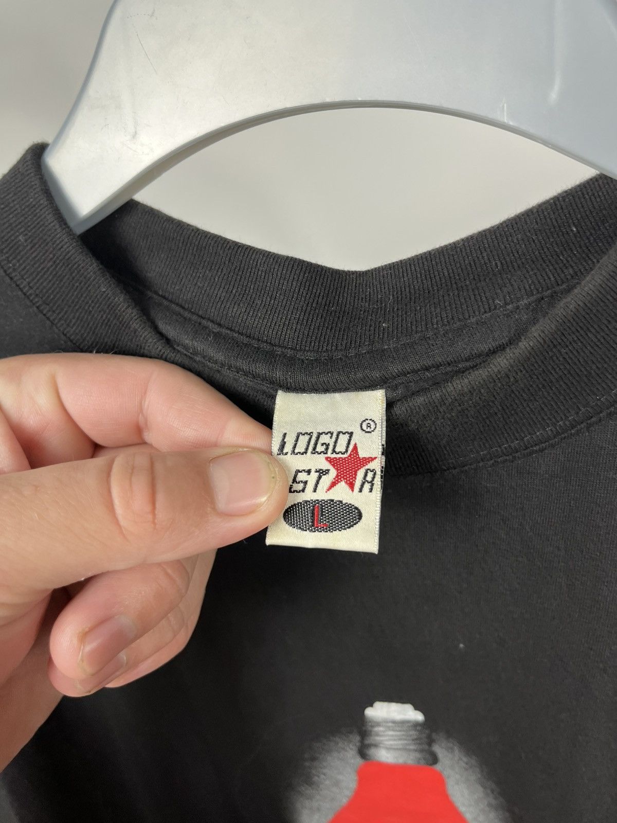 Vintage Vintage Amsterdam Red Light Area XXX Tee Logo Star L Size US L / EU 52-54 / 3 - 3 Thumbnail