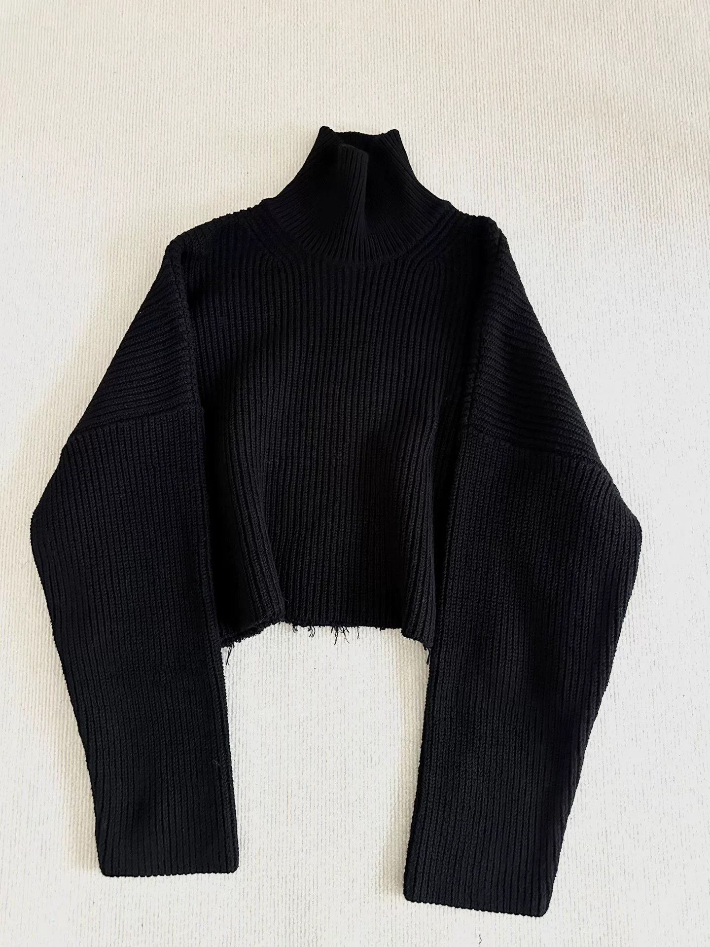 Balenciaga Balenciaga Runway Black Wool Turtleneck Size US XXS / EU 40 - 1 Thumbnail