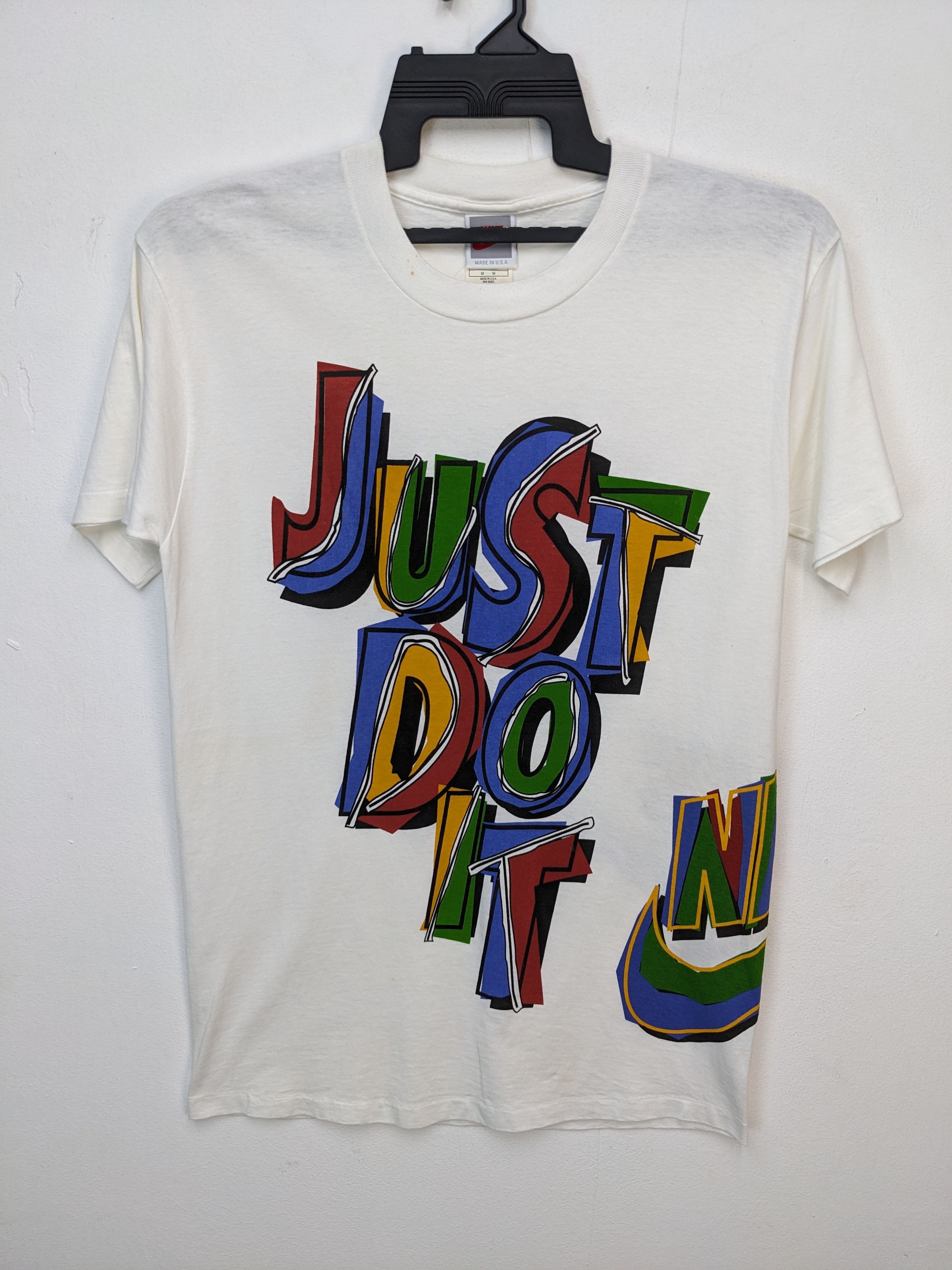 Nike retro just do it tee hotsell
