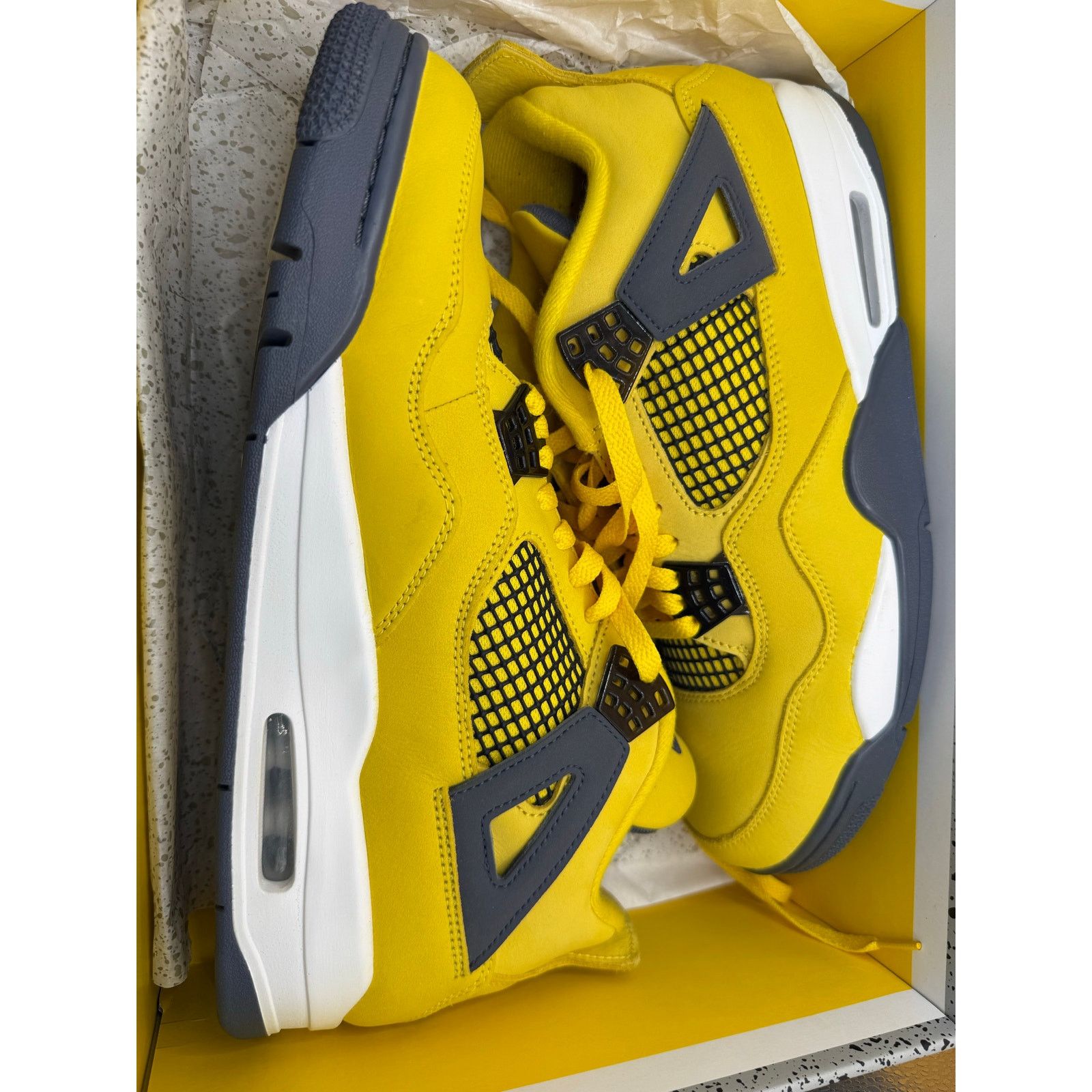 Jordan Brand Jordan 4 Lightning Size 11 Size US 11 / EU 44 - 10 Thumbnail