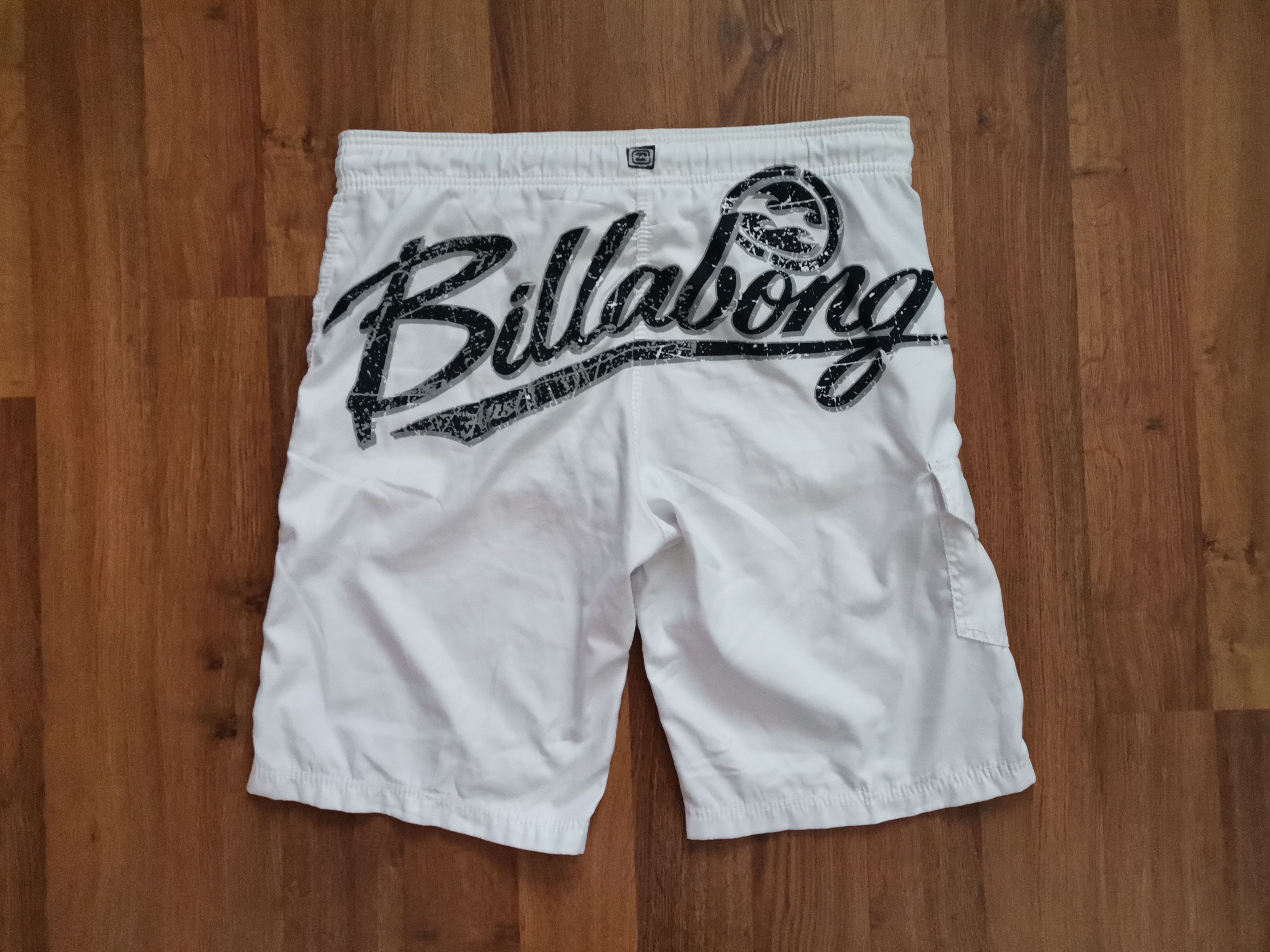 Billabong Billabong Shorts Size US 34 / EU 50 - 1 Thumbnail