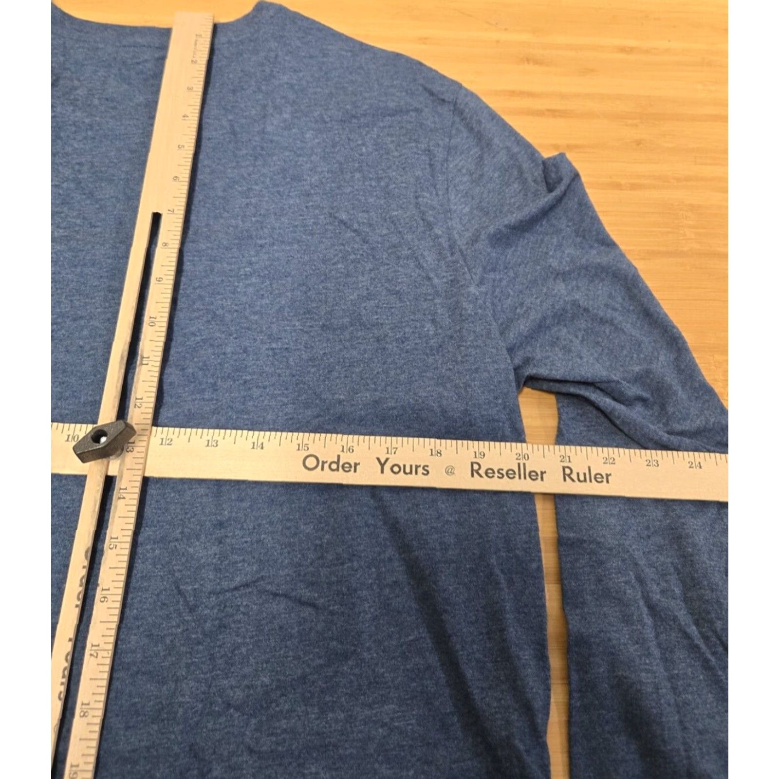 UNTUCKit UNTUCKit T Shirt Blue Long Sleeve Crewneck Cotton Men's L Regular Adult Mens Outdoor 90s? Size US L / EU 52-54 / 3 - 7 Thumbnail