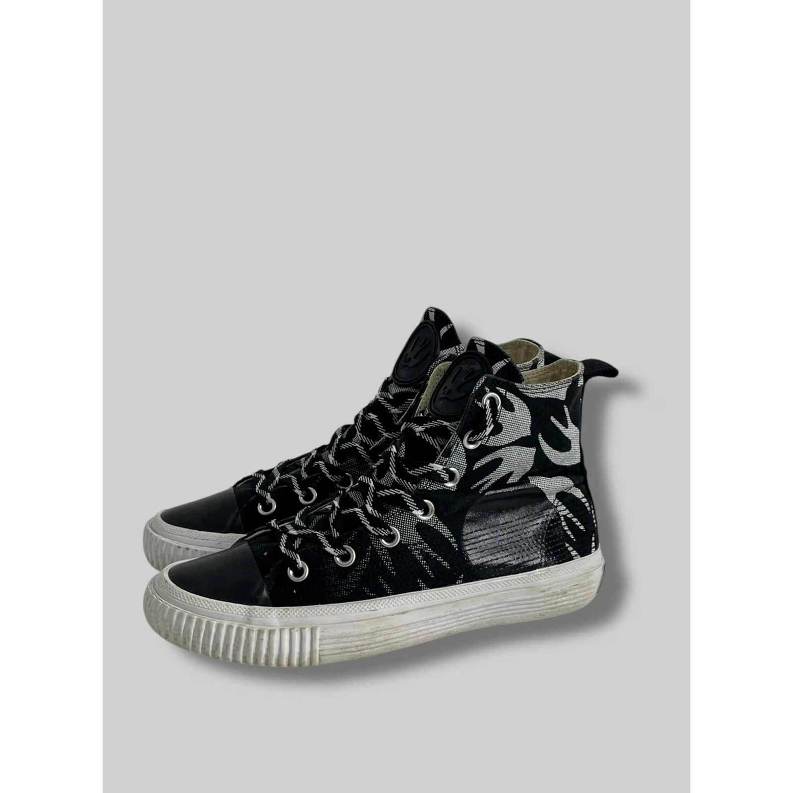 Alexander McQueen Alexander McQueen Mcq Swallow High-top Sneakers Shirt Men White EU37 US6.5 UK4 Logo Cotton Upper Sneaker Casual Vintage: No Mens Size US 5 / EU 37 - 2 Thumbnail