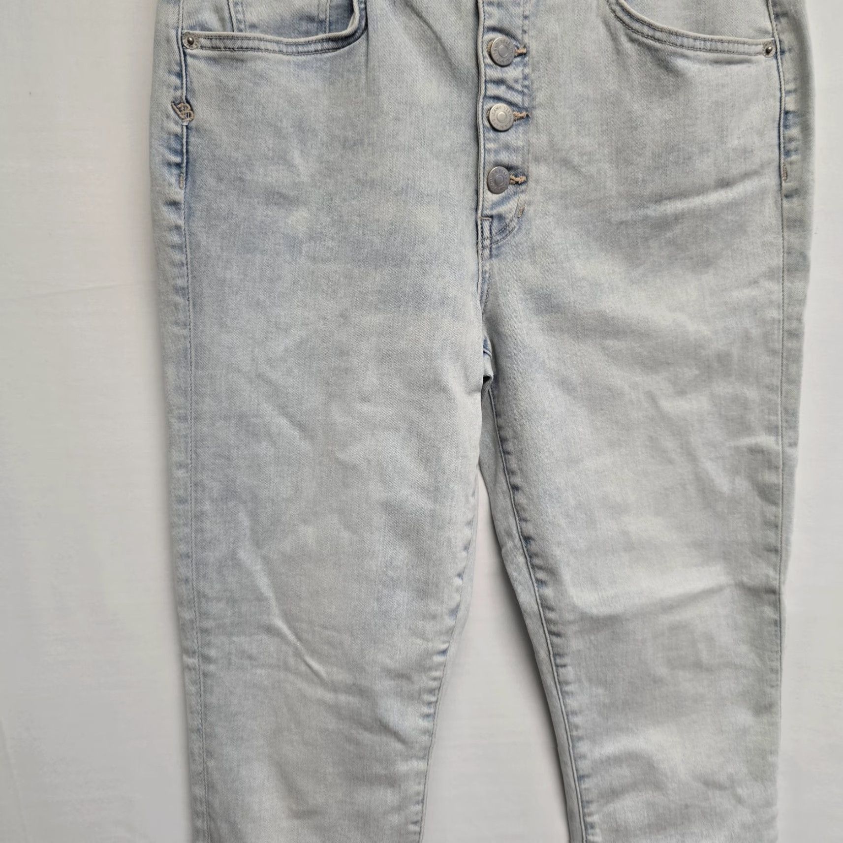 Veronica Beard VERONICA BEARD Debbie High Rise Skinny Jean 31/12 Everest Light Wash Jeans Women Regular Size 31 Blue Size 24" / US 00 / IT 34 - 3 Thumbnail