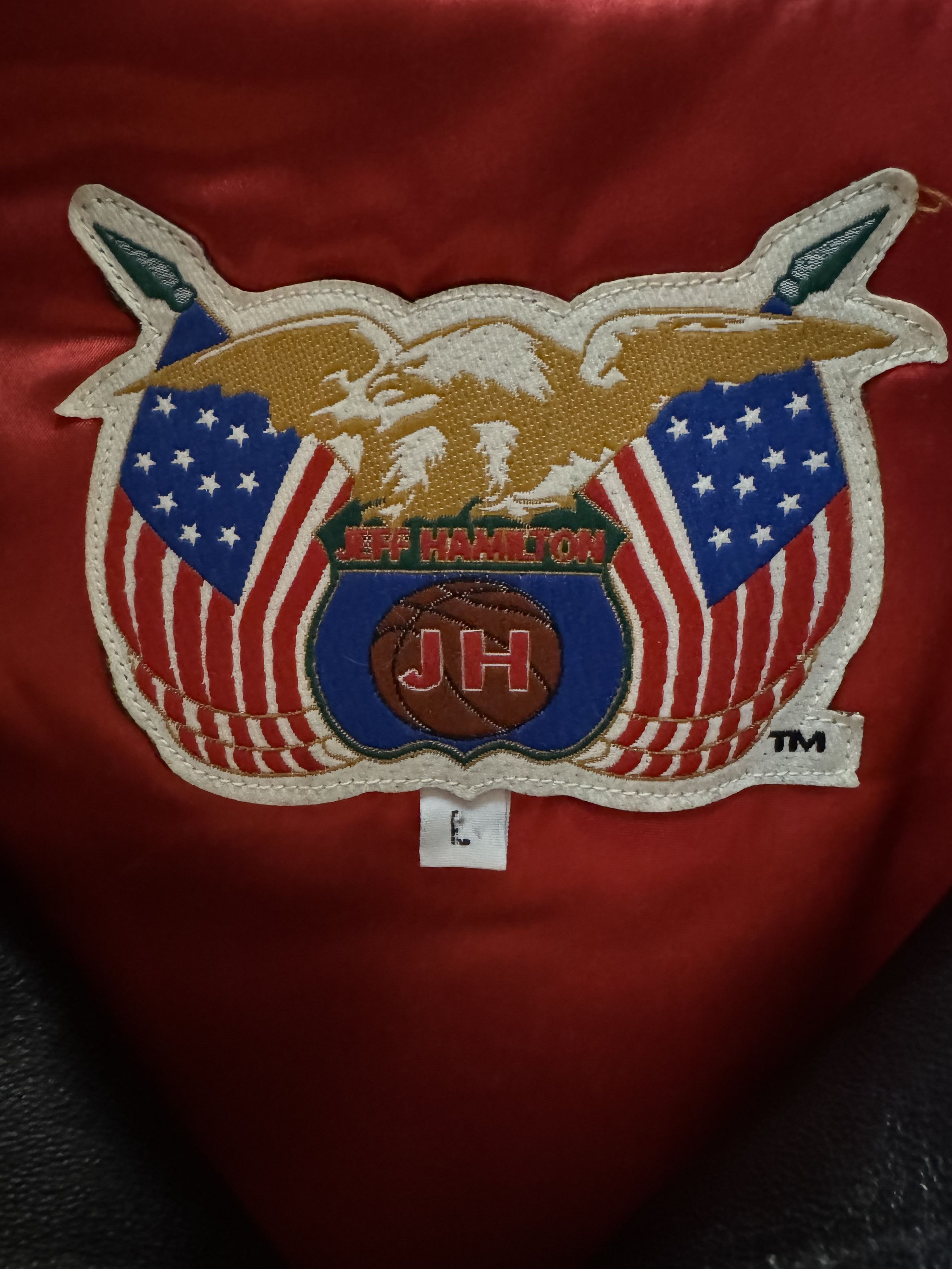 Jeff Hamilton × NBA × Vintage Jeff Hamilton *1996 CHICAGO BULLS WORLD* Leather Jacket Size US L / EU 52-54 / 3 - 5 Thumbnail