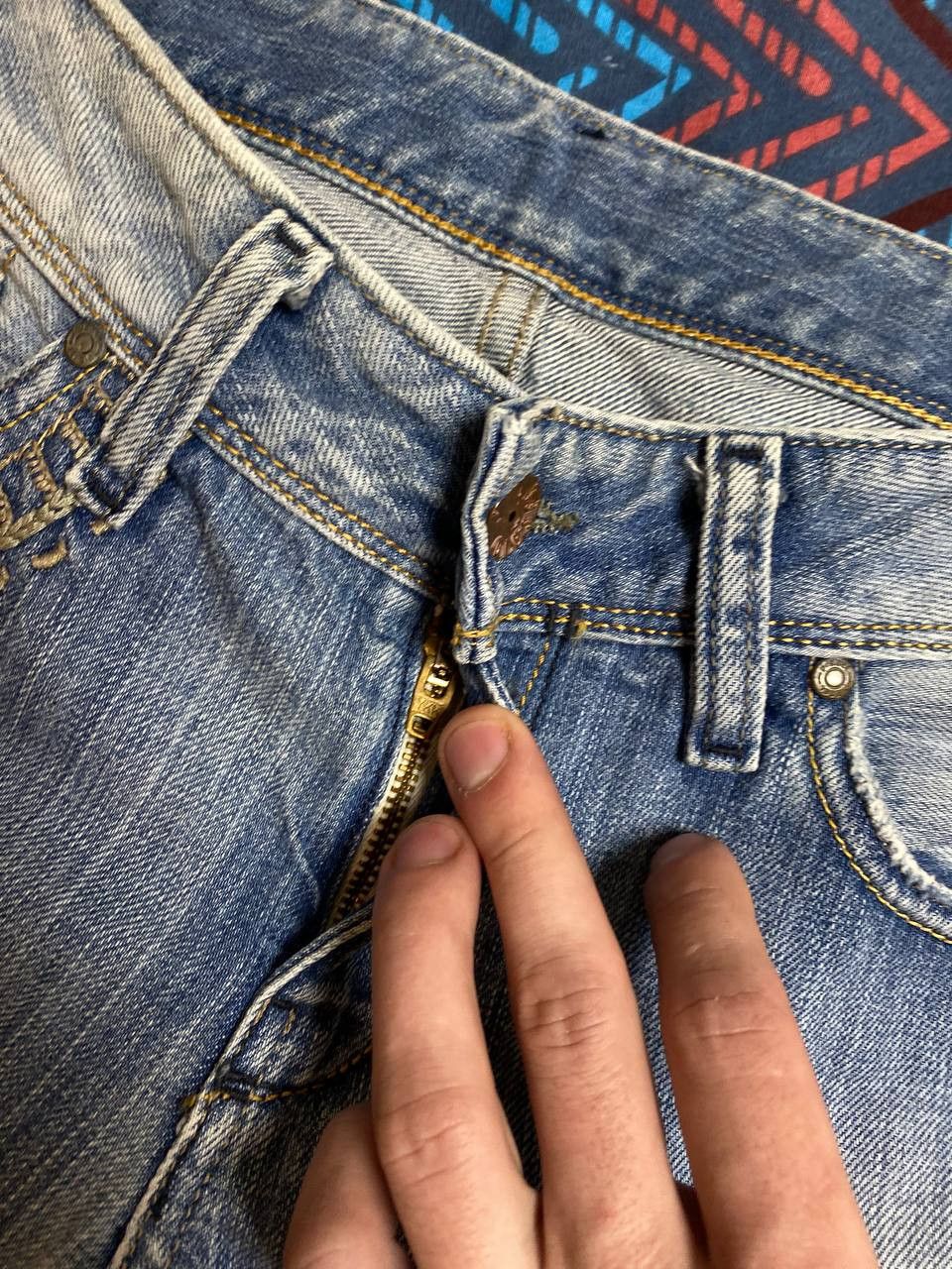 Diesel × Vintage Vintage Y2K Diesel jeans denim faded stretwear style size 28 Size 28" / US 6 / IT 42 - 17 Thumbnail