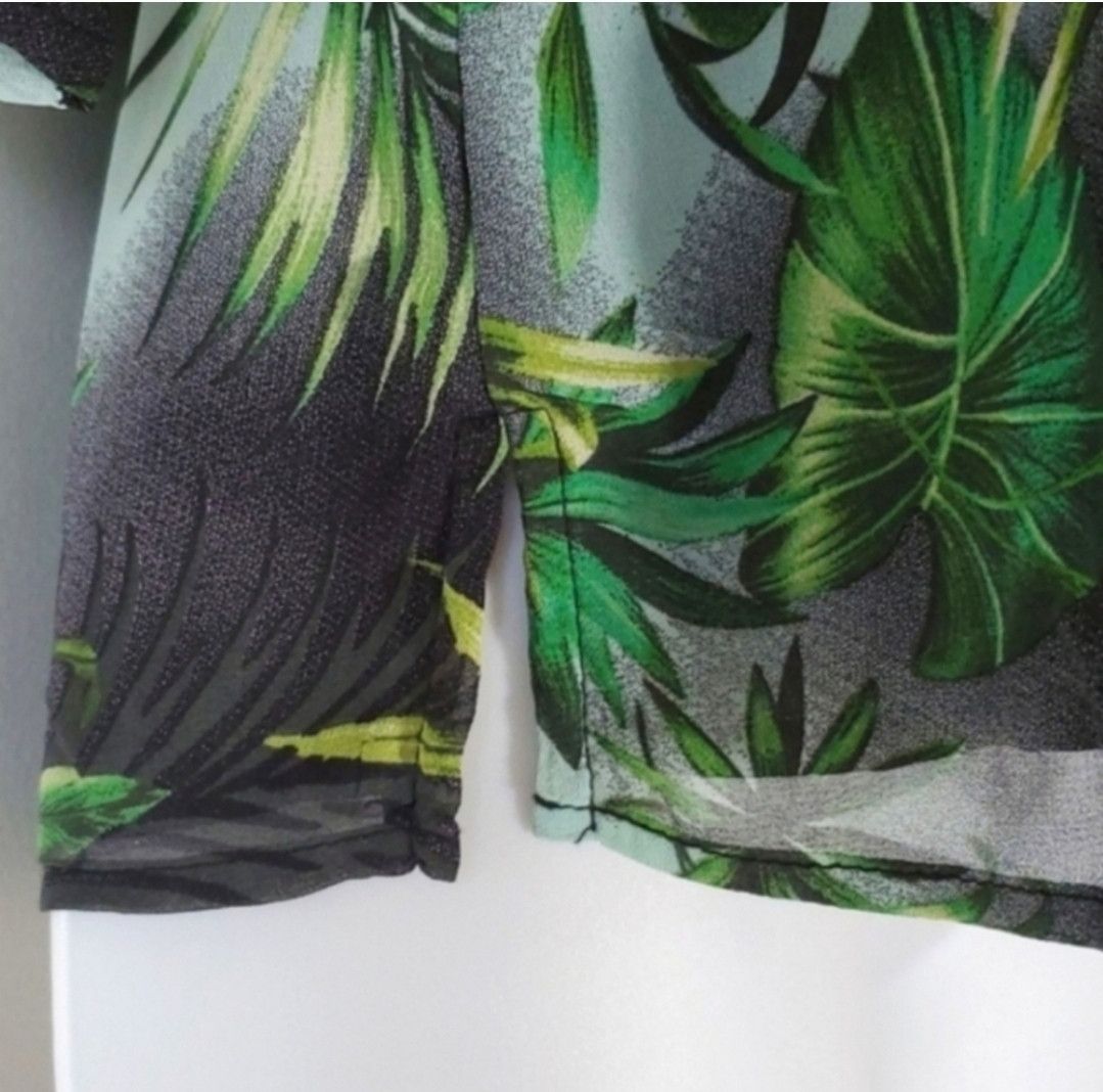 Vince Camuto Vince Camuto Size XXS Blouse Floral Foliage Plants Black Size XXS / US 00 / IT 34 - 8 Thumbnail