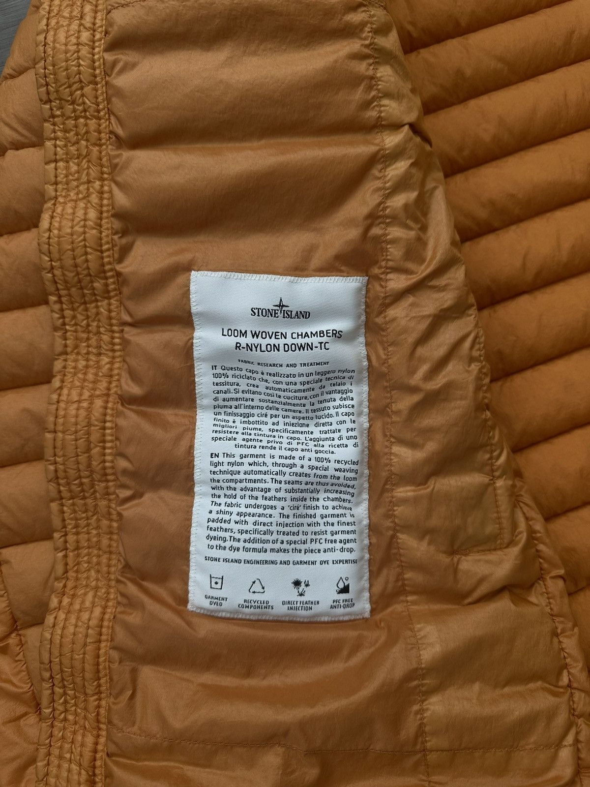 Stone Island New Stone Island Loom Woven Chambers R-Nylon Down TC Size S Size US S / EU 44-46 / 1 - 6 Thumbnail