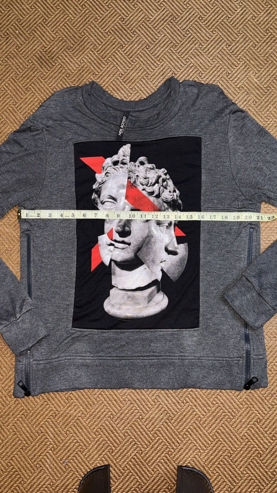 Neil Barrett RARE NEIL BARRETT MENS GREEK STATUE SWEATSHIRT NICE DESIGN Size US L / EU 52-54 / 3 - 13 Thumbnail