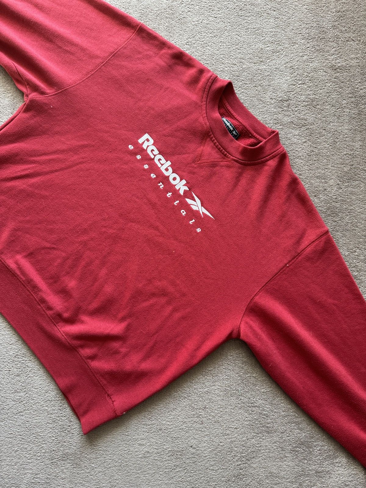 Vintage Reebok Essentials Y2K vintage faded Baggy Sweatshirt Size US S / EU 44-46 / 1 - 3 Thumbnail