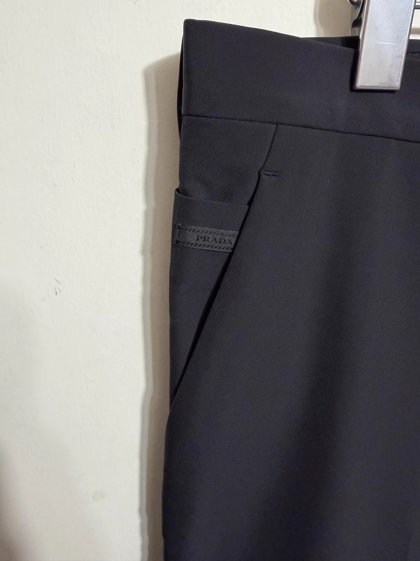 Prada Prada Slim Fit Smoky Black Tech Trousers 54 Size US 38 / EU 54 - 3 Thumbnail