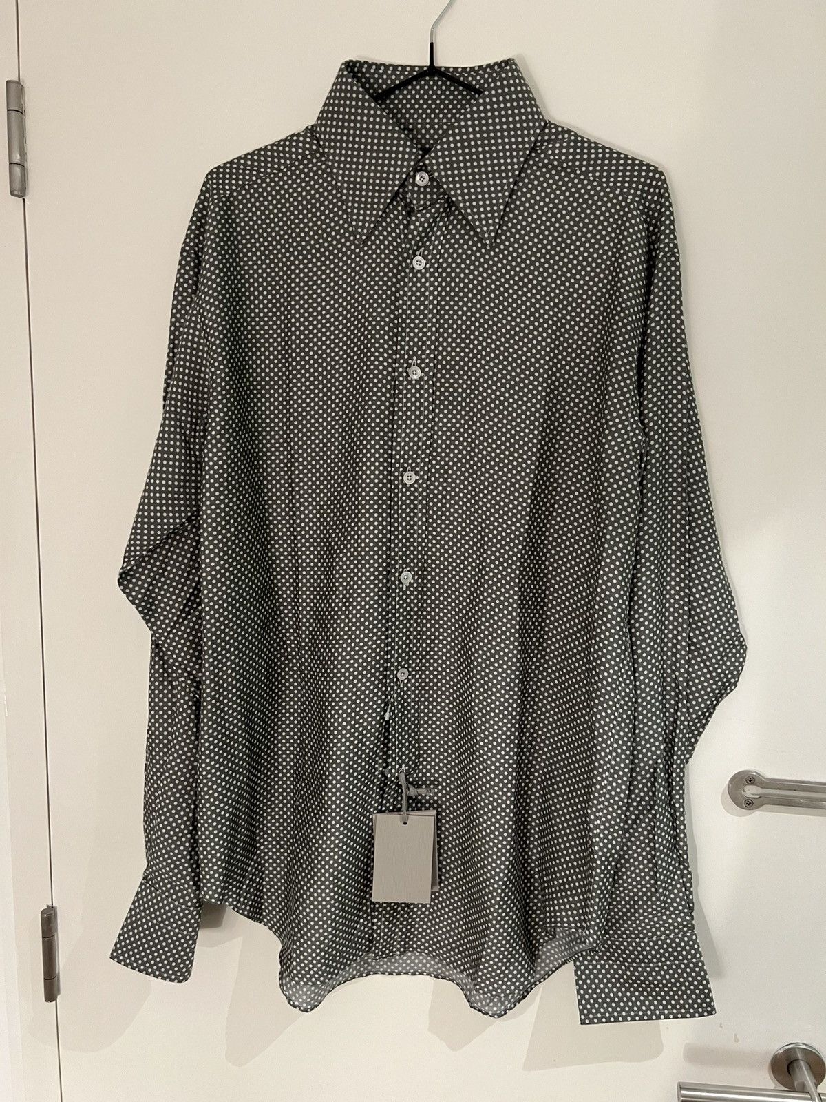 Tom Ford Tom ford Dalmatian black white casual shirt Size 15/5 39 Size US M / EU 48-50 / 2 - 1 Thumbnail
