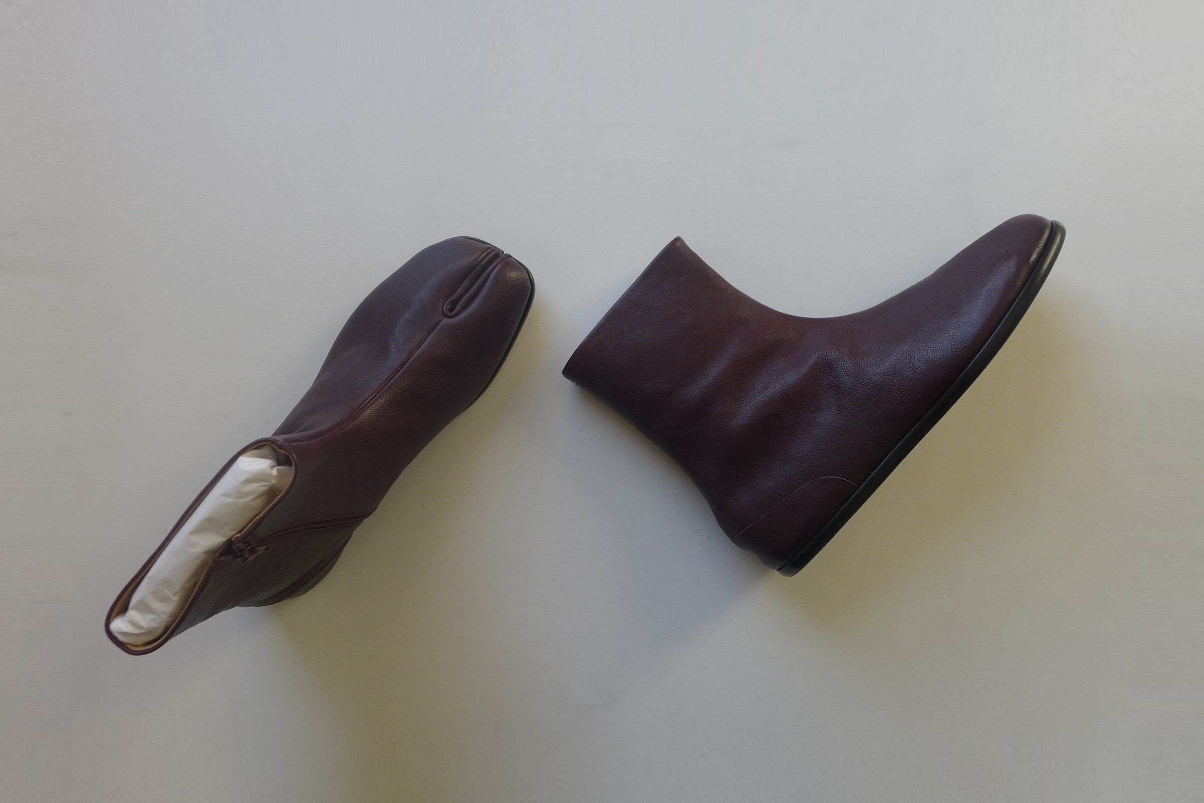 Maison Margiela Margiela Tabi Ankle Boots - Burgundy Camel Leather Size US 11 / EU 44 - 9 Thumbnail