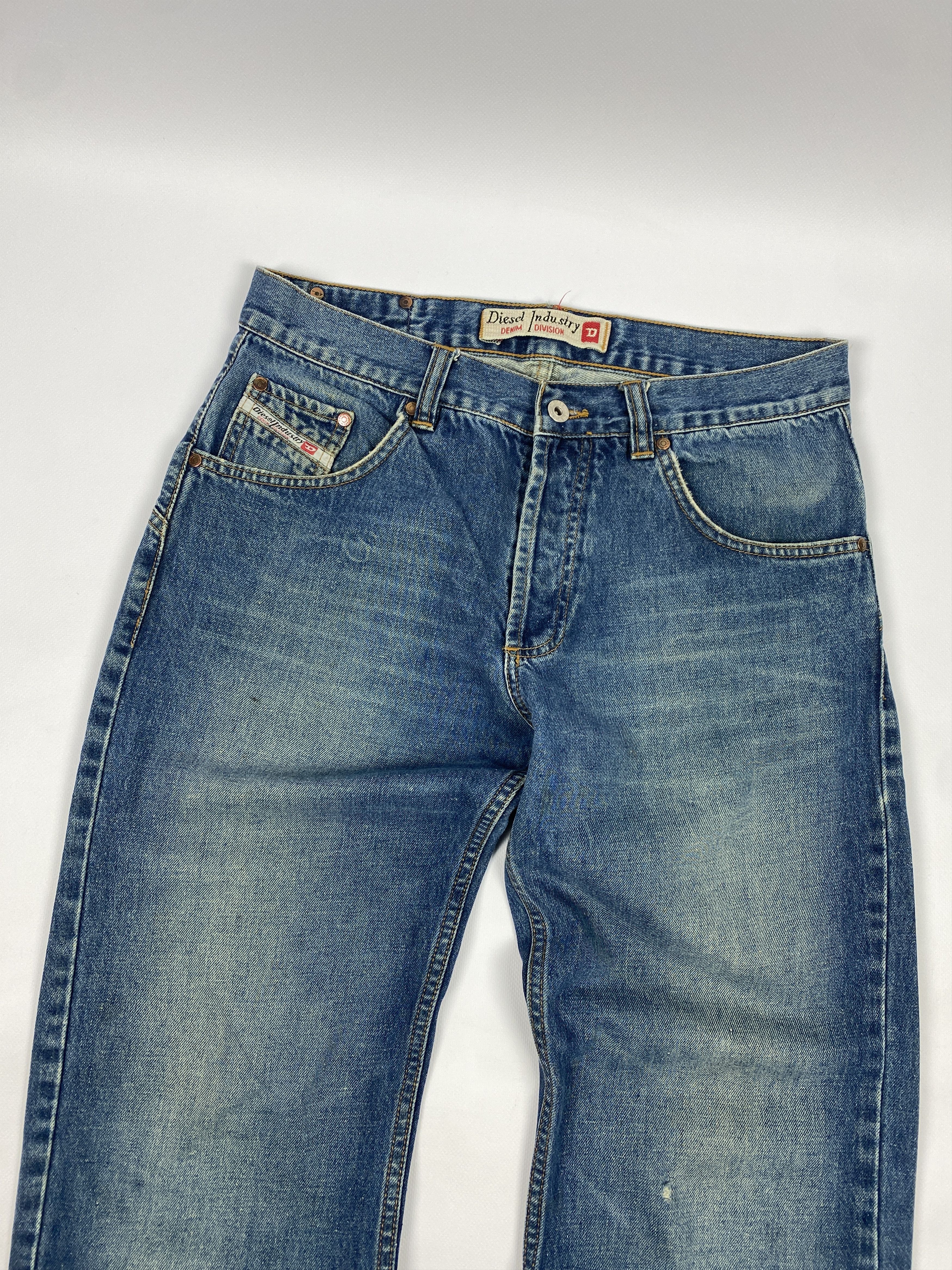 Diesel × Vintage Vintage Men`s Diesel Regular Fit Blue Denim Jeans Size 33 Size US 33 - 5 Thumbnail