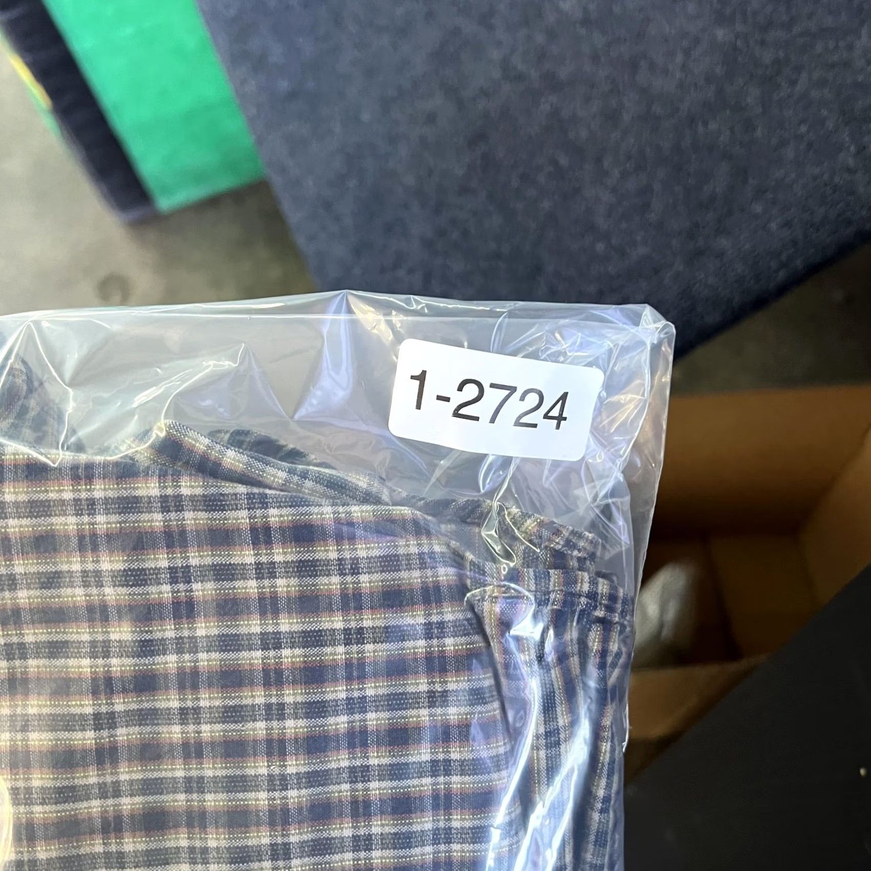 Aeropostale VINTAGE Aeropostale Shirt Mens L Blue Plaid Button Front Long Sleeve Cotton Size US L / EU 52-54 / 3 - 8 Thumbnail
