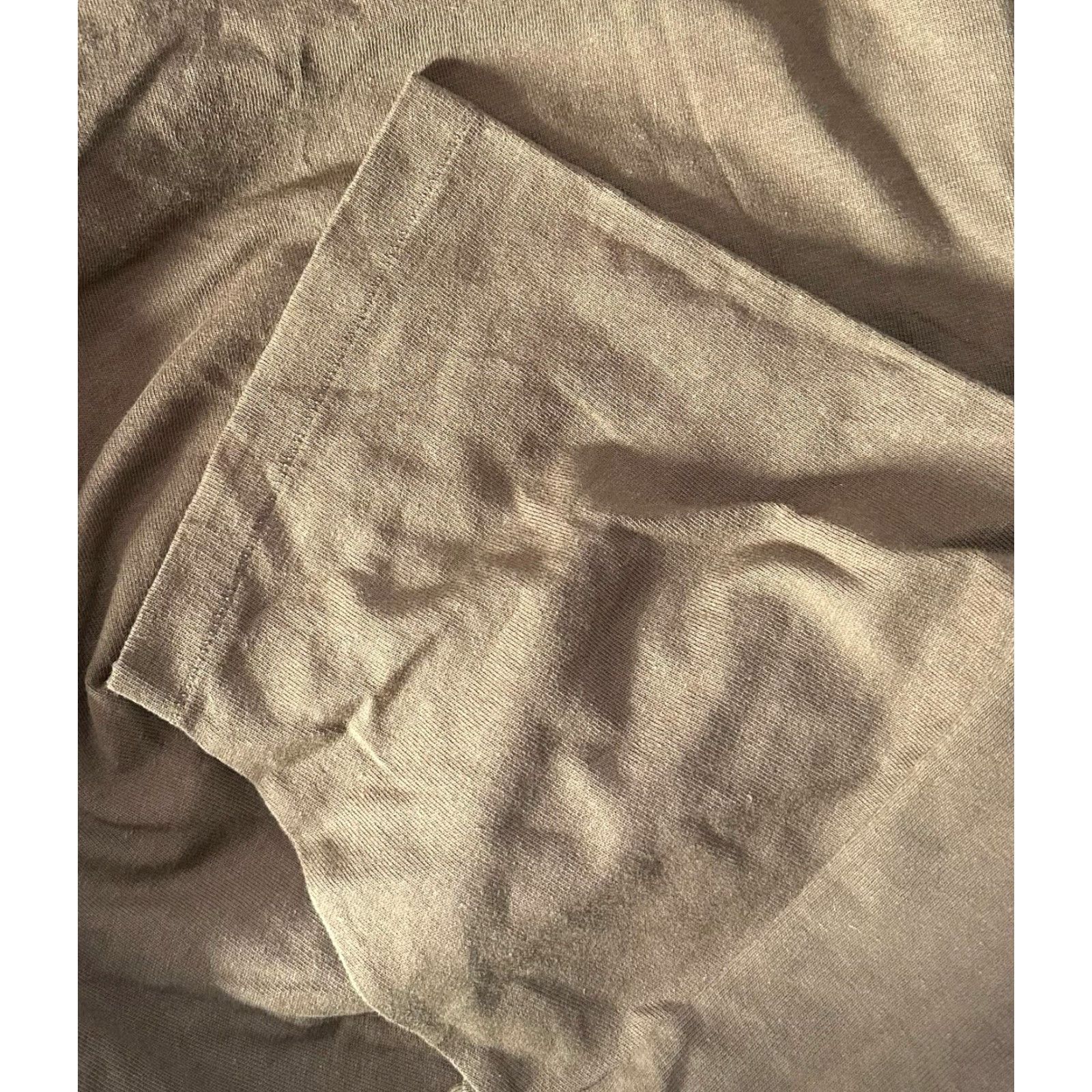 Vintage VINTAGE Cotton Deluxe Henley Shirt Mens L Deadstock NWOT 90s USA Made Brown 90s T-Shirt Cotton Deluxe Mens L Brown Short Sleeve Size US L / EU 52-54 / 3 - 2 Thumbnail