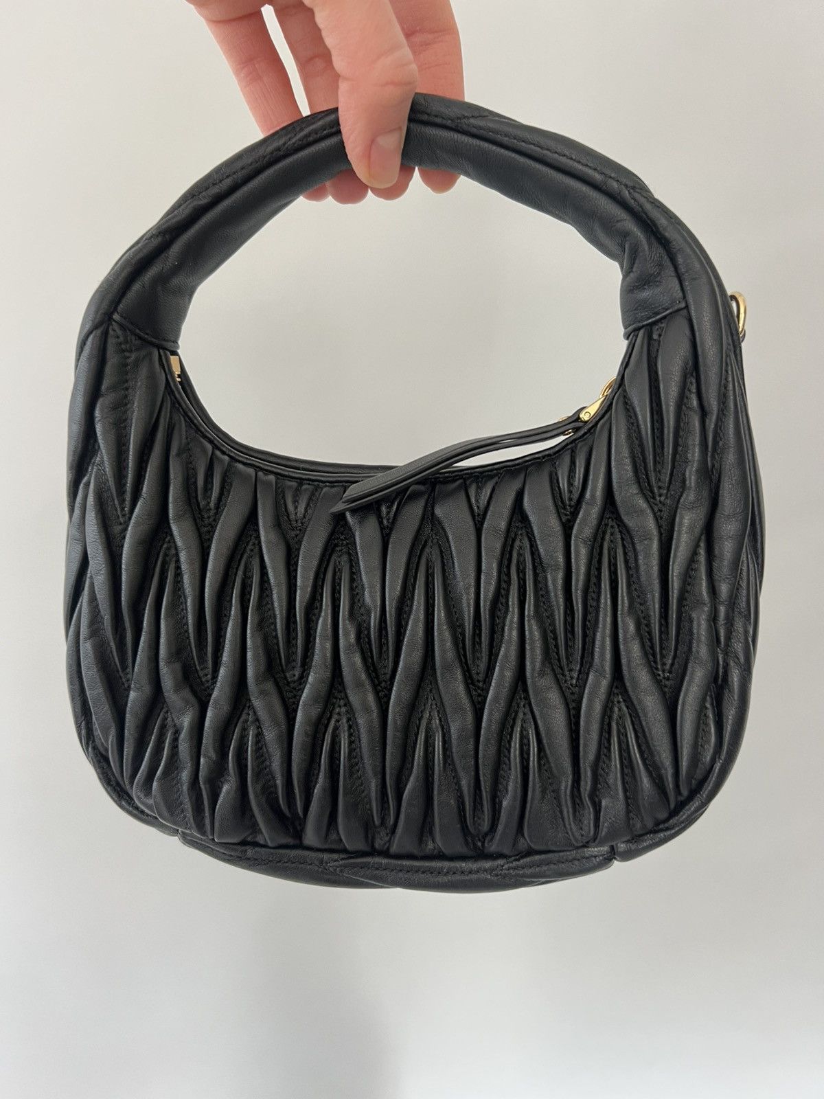 Miu Miu Miu Miu Wander matelassé nappa leather hobo bag in black Size ONE SIZE - 2 Thumbnail