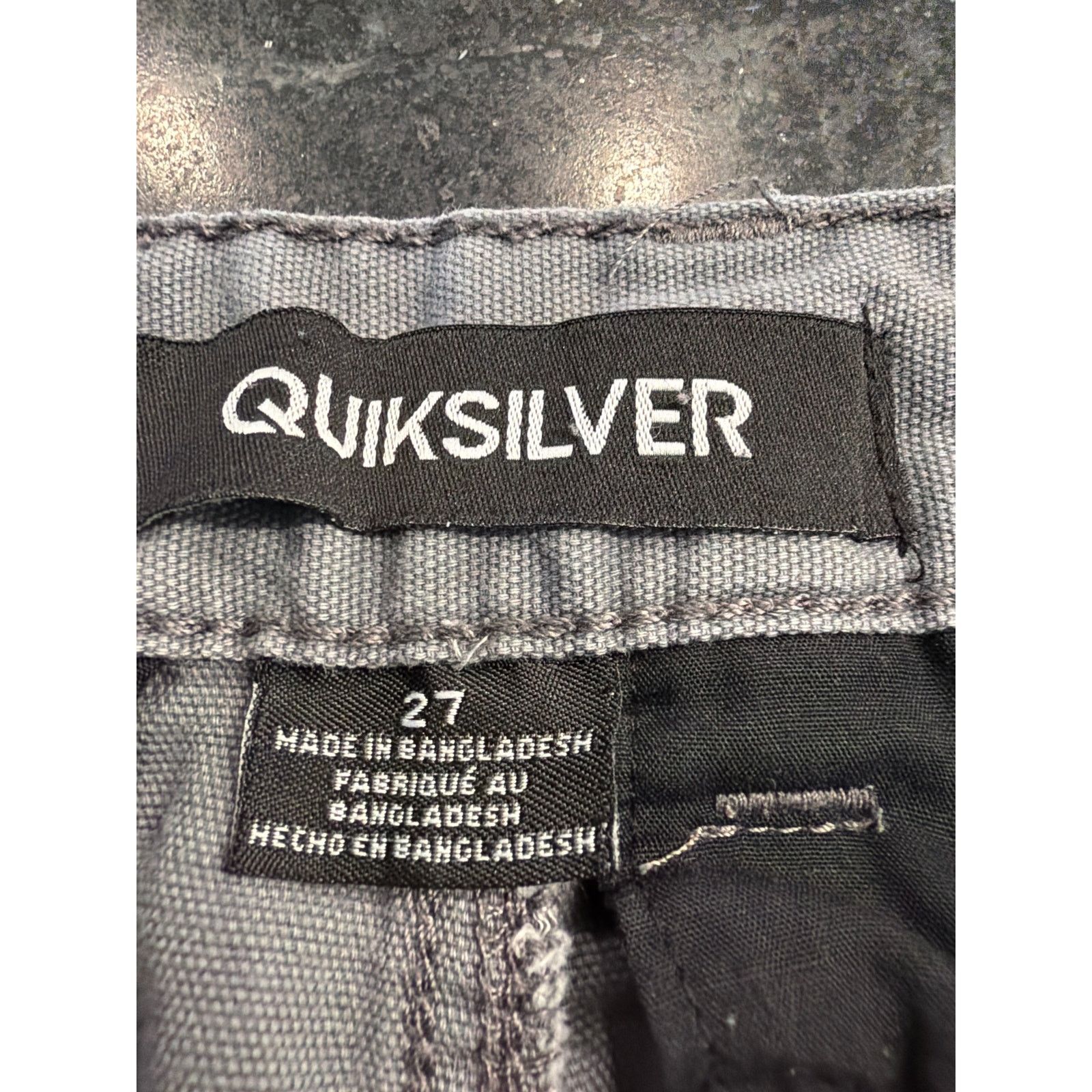 Quiksilver Quiksilver gray cargo shorts Sz 27 100% Cotton Size US 28 / EU 44 - 3 Thumbnail