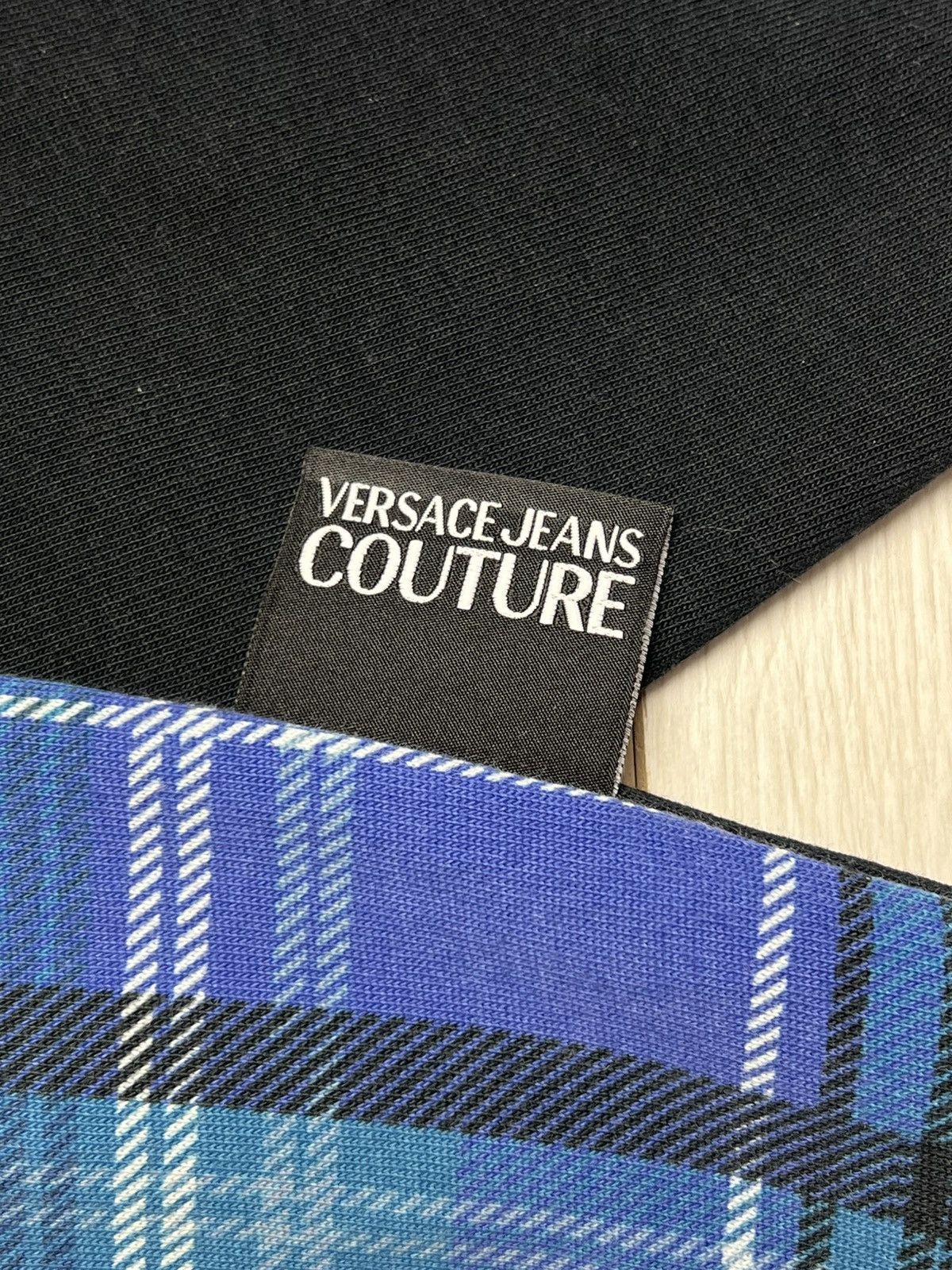 Versace Jeans Couture Versace Jeans Couture Baroque Tartan Sweatshirt M Size US M / EU 48-50 / 2 - 6 Thumbnail