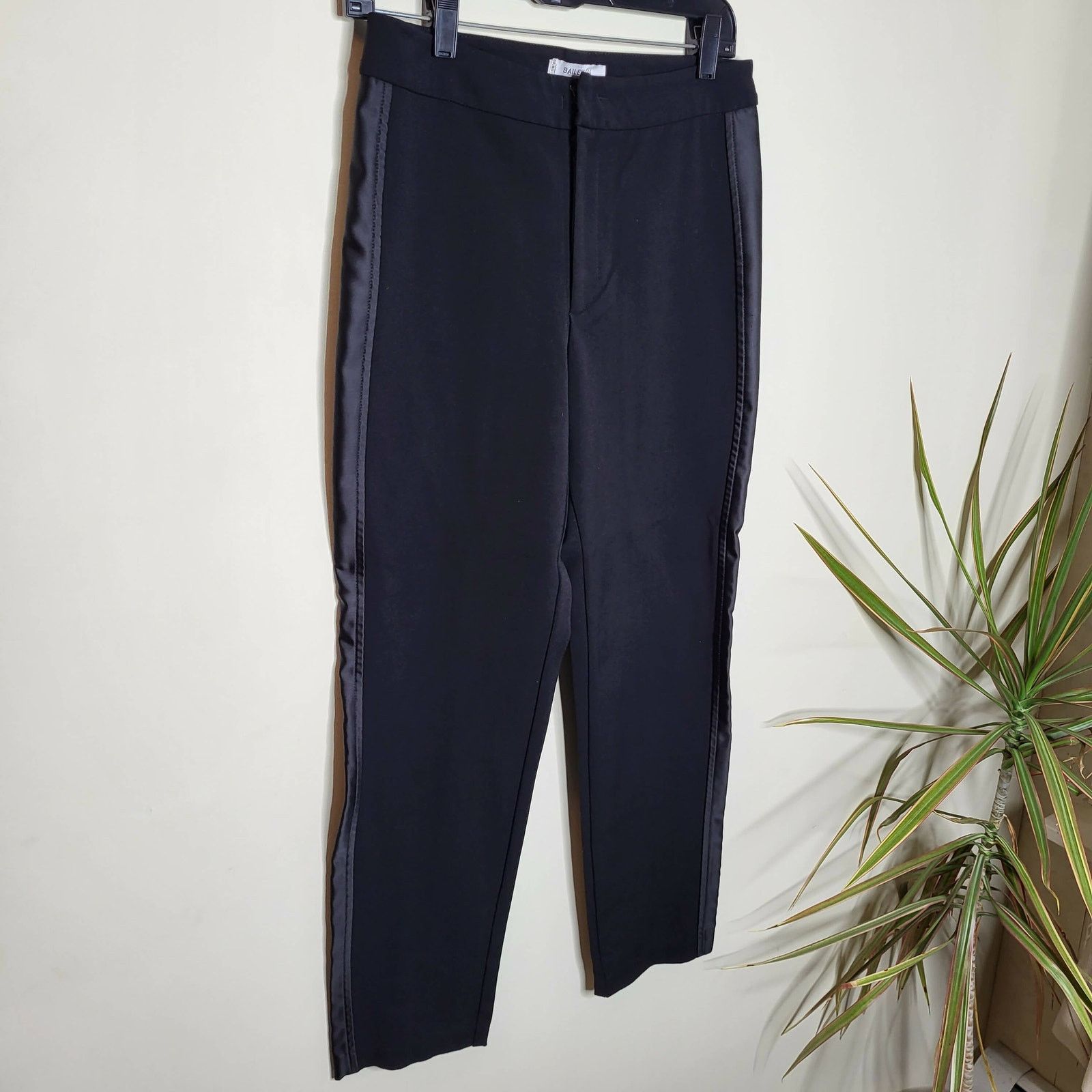Bailey 44 Bailey 44 Kempner Tuxedo Stripe Pant - Black Size 28" / US 6 / IT 42 - 12 Thumbnail