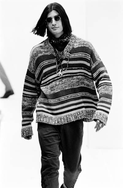 Dolce & Gabbana DOLCE & GABBANA - RARE ARCHIVE SWEATER Spring 1993 Size US M / EU 48-50 / 2 - 4 Thumbnail