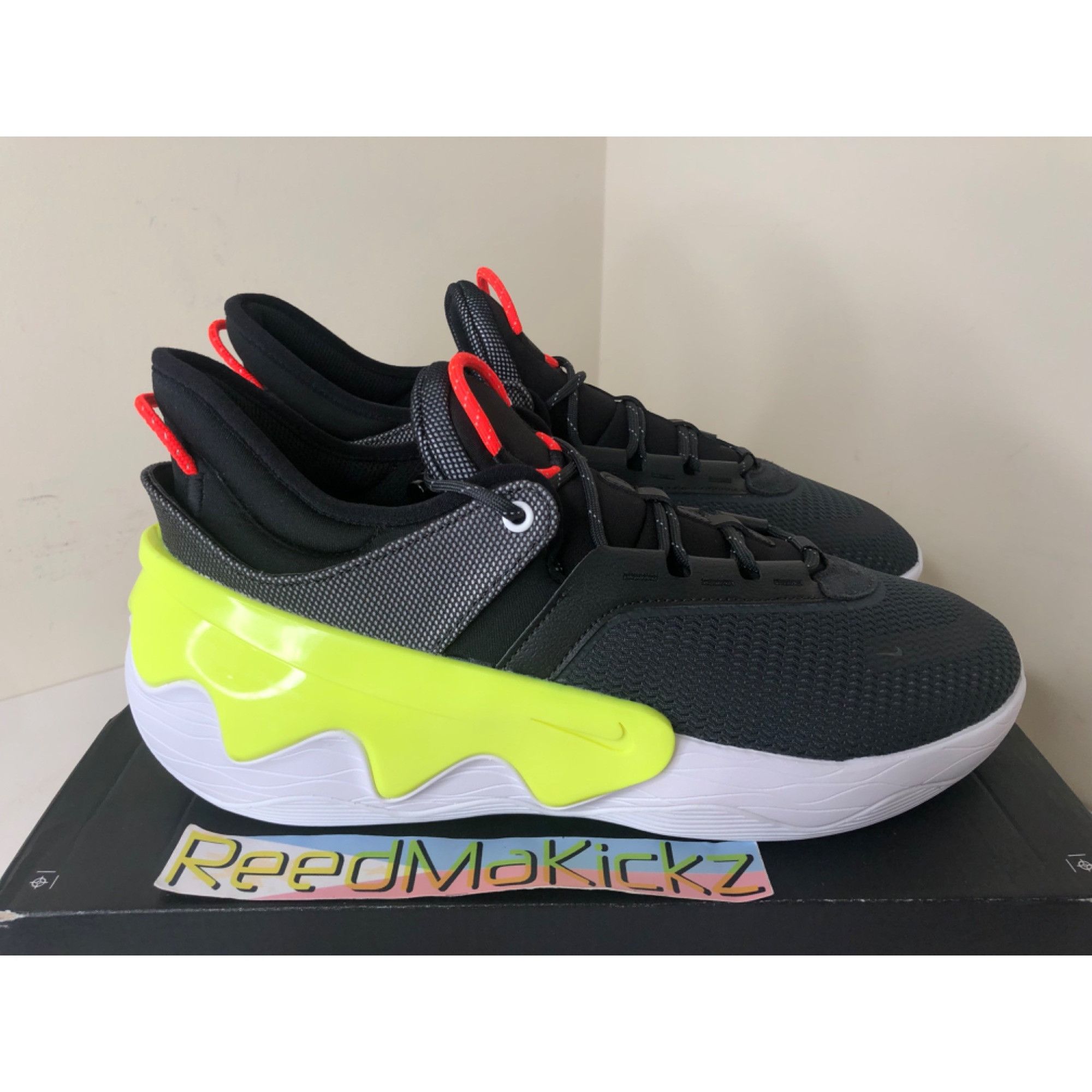 Nike Nike Distorted DNA Black Volt mens 13us Size US 13 / EU 46 - 3 Thumbnail