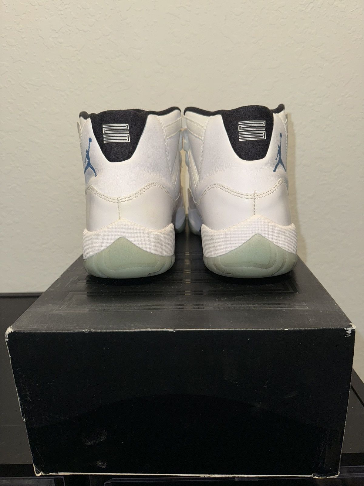 Jordan Brand × Nike Jordan 11 Legend Blue Size US 11.5 / EU 44-45 - 4 Thumbnail