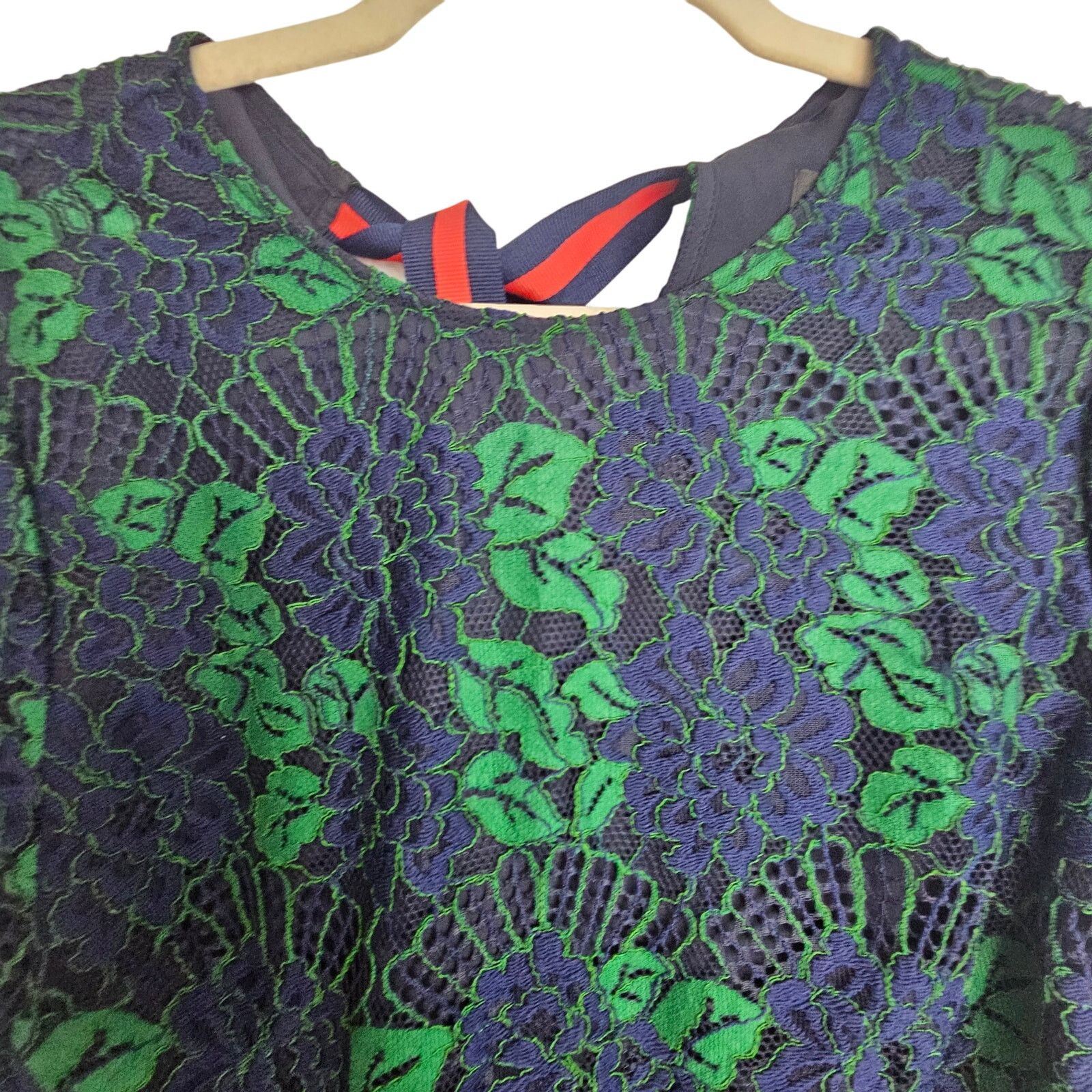 Ted Baker Ted Baker Thallia Floral Lace Top 2 Designer Whimsygoth Size M / US 6-8 / IT 42-44 - 3 Thumbnail