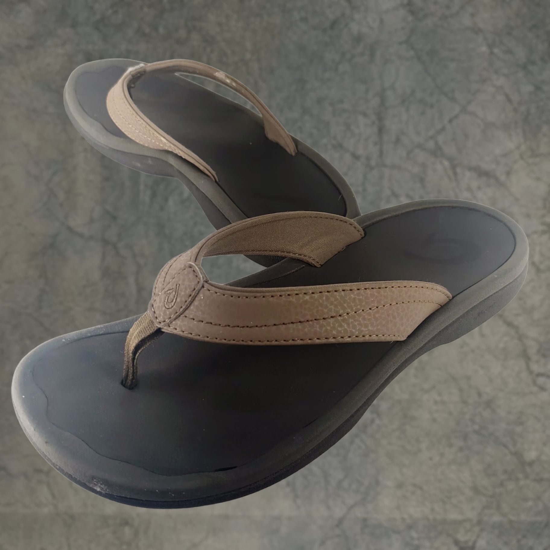 Olukai OLUKAI Ohana Women's Sandal Slip On Taupe 7 US 37 EU Cushy Comfort Footbed Size US 7 / IT 37 - 1 Thumbnail