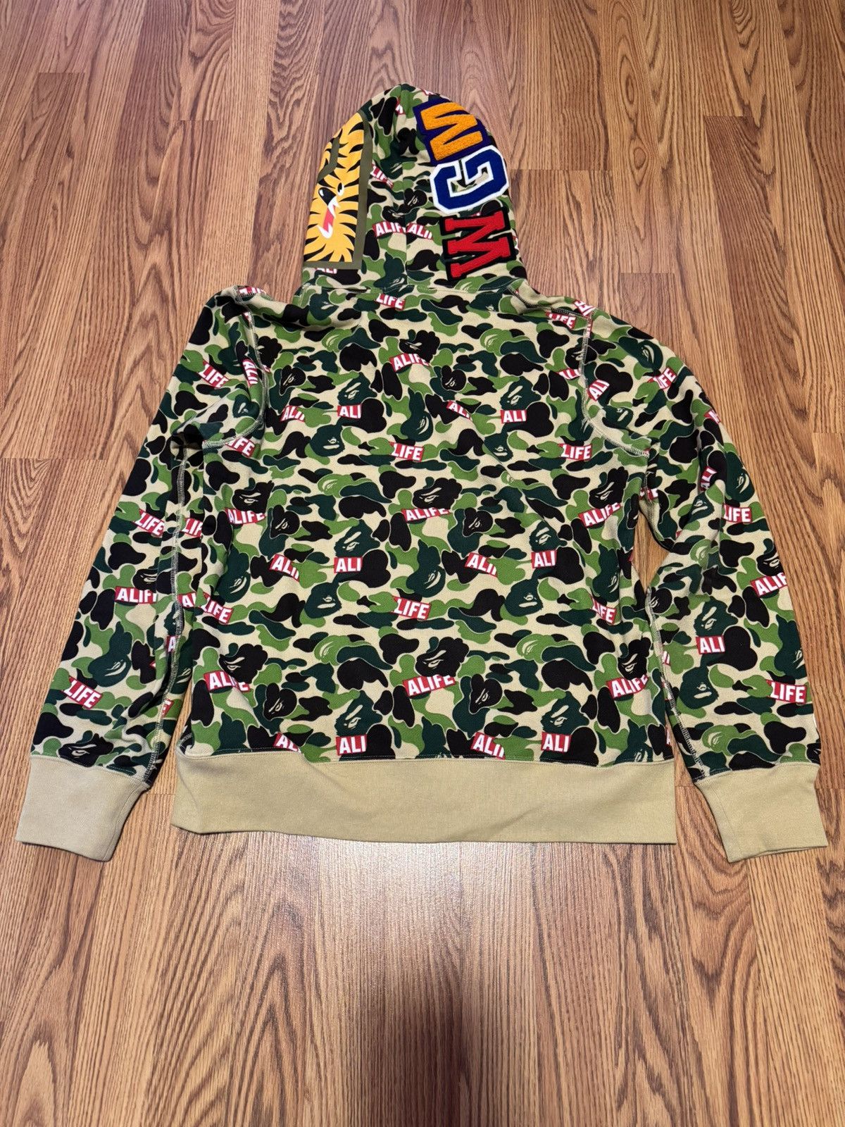 Alife × Bape Bape x Alife Shark Pullover Hoodie Size US L / EU 52-54 / 3 - 2 Thumbnail