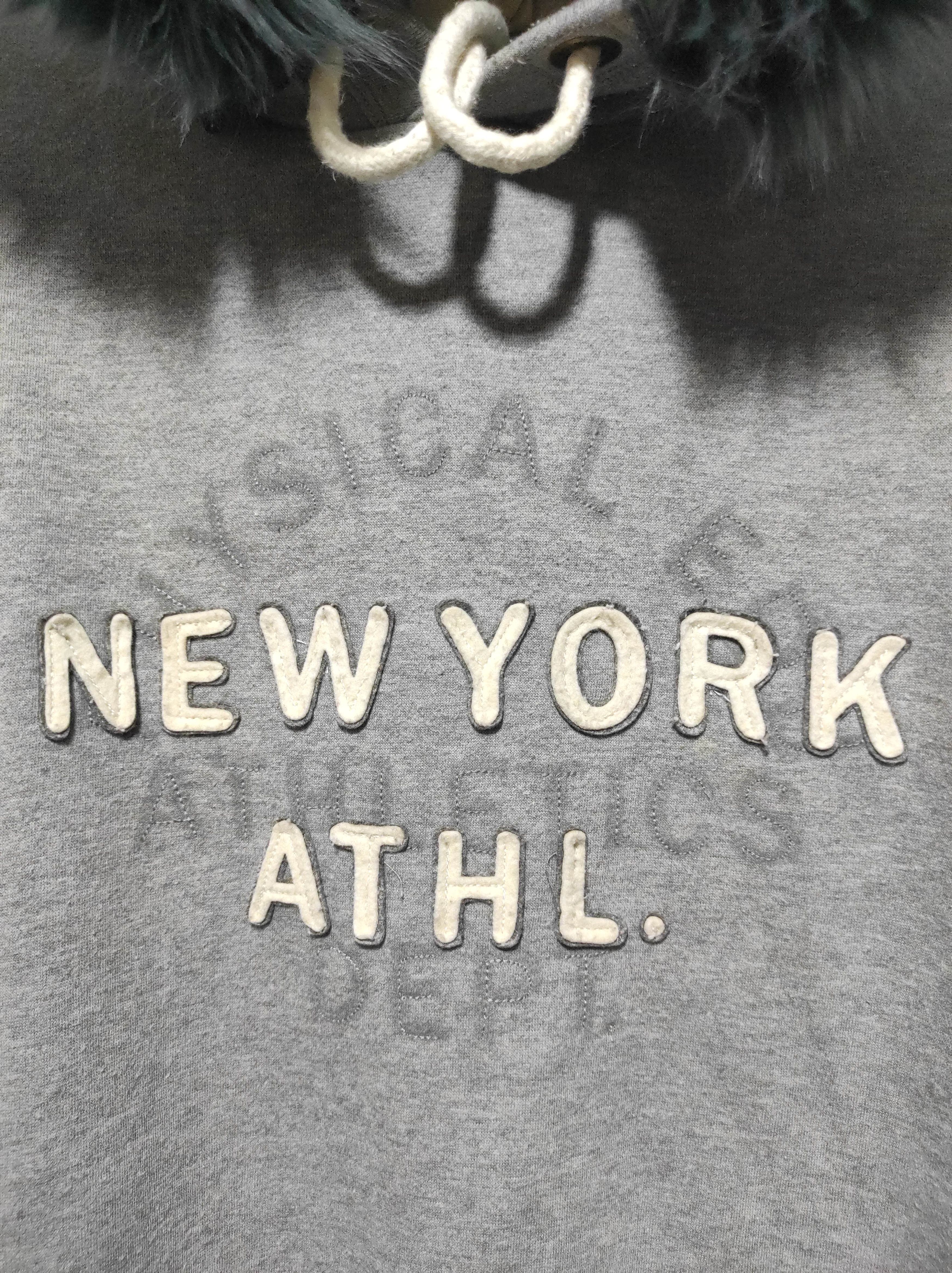 Who A.U. Who A.U. Fur Hoodie i6w9 LGB style Size US M / EU 48-50 / 2 - 4 Thumbnail